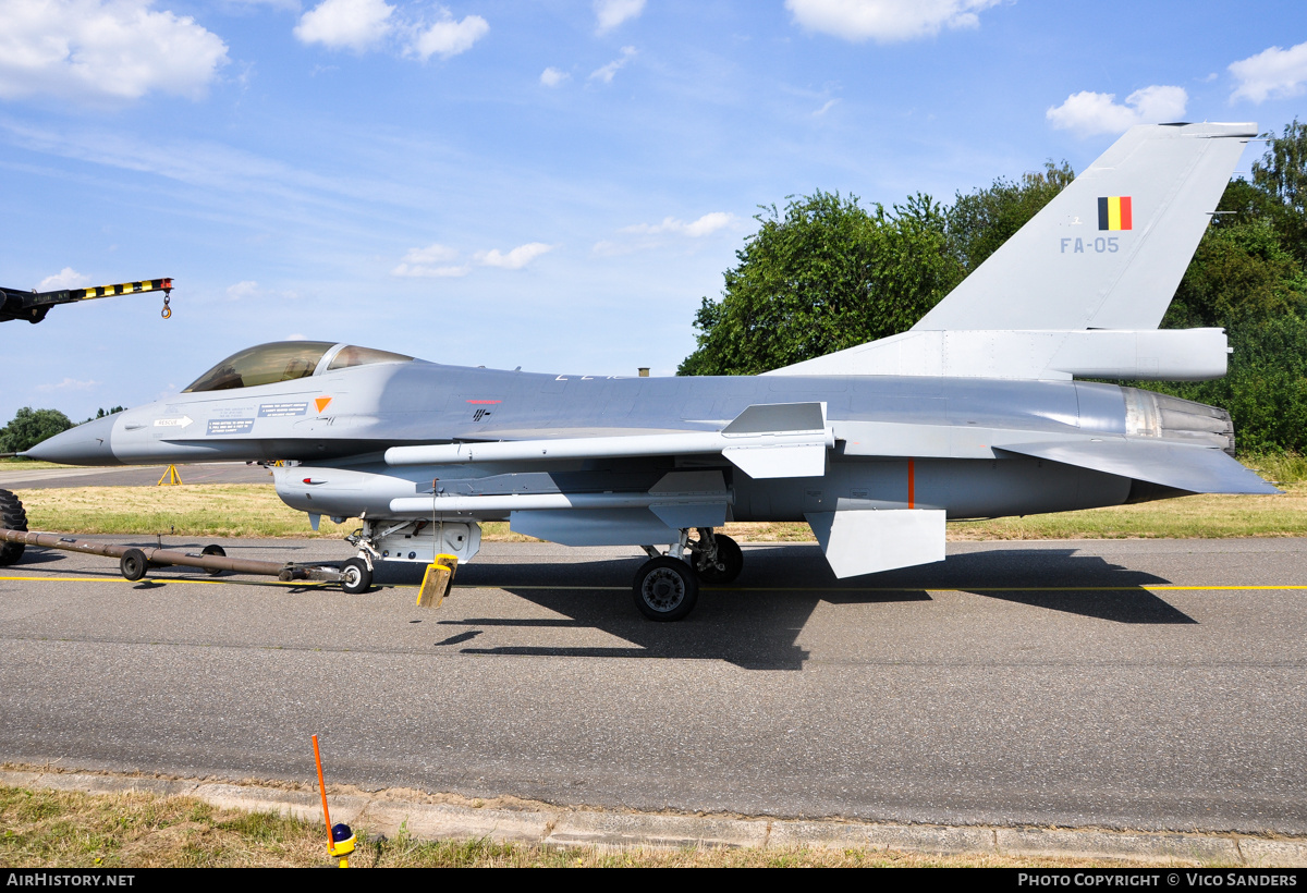 Aircraft Photo of FA-05 | General Dynamics F-16A Fighting Falcon | Belgium - Air Force | AirHistory.net #793965