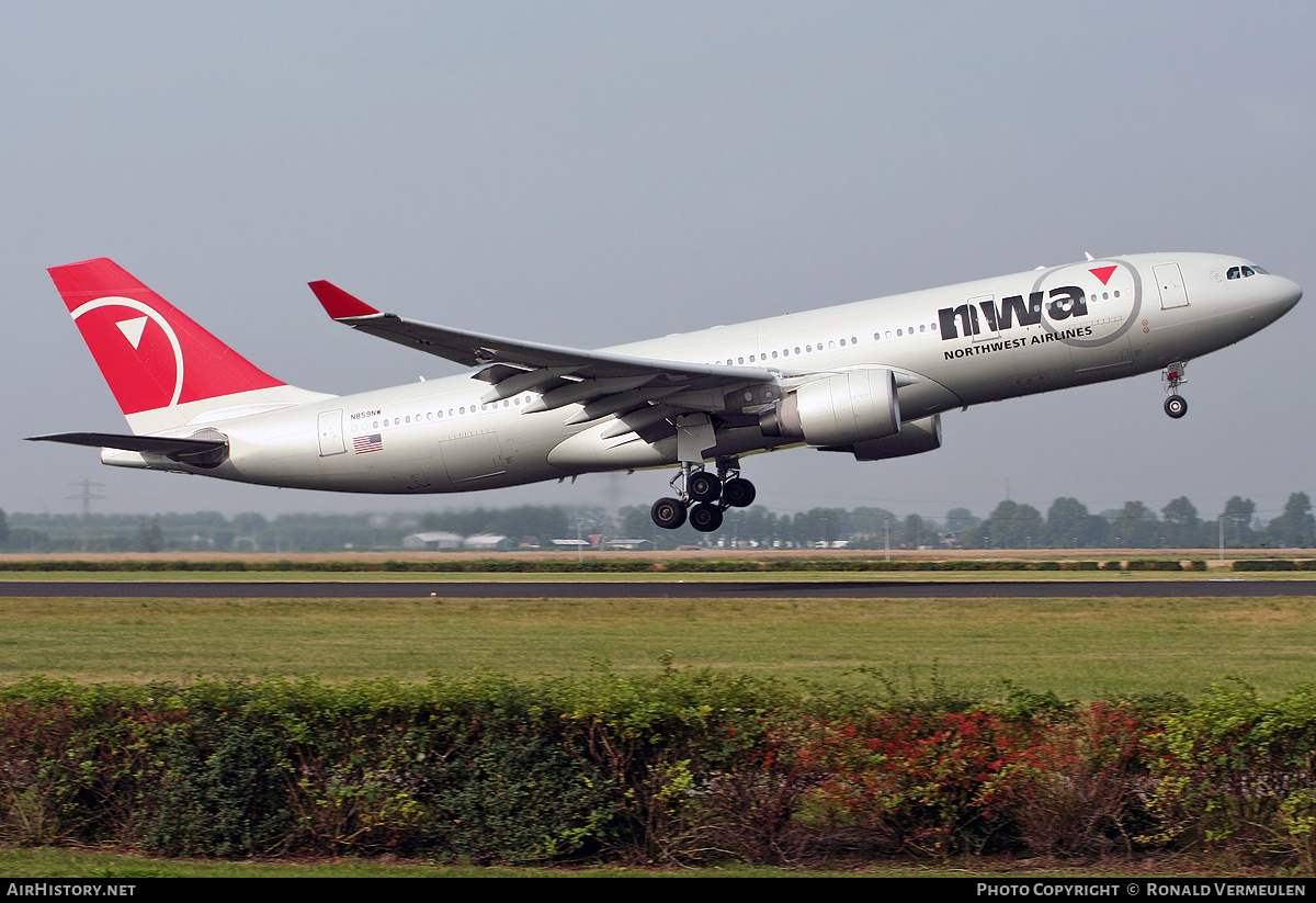 Aircraft Photo of N859NW | Airbus A330-223 | Northwest Airlines | AirHistory.net #793968