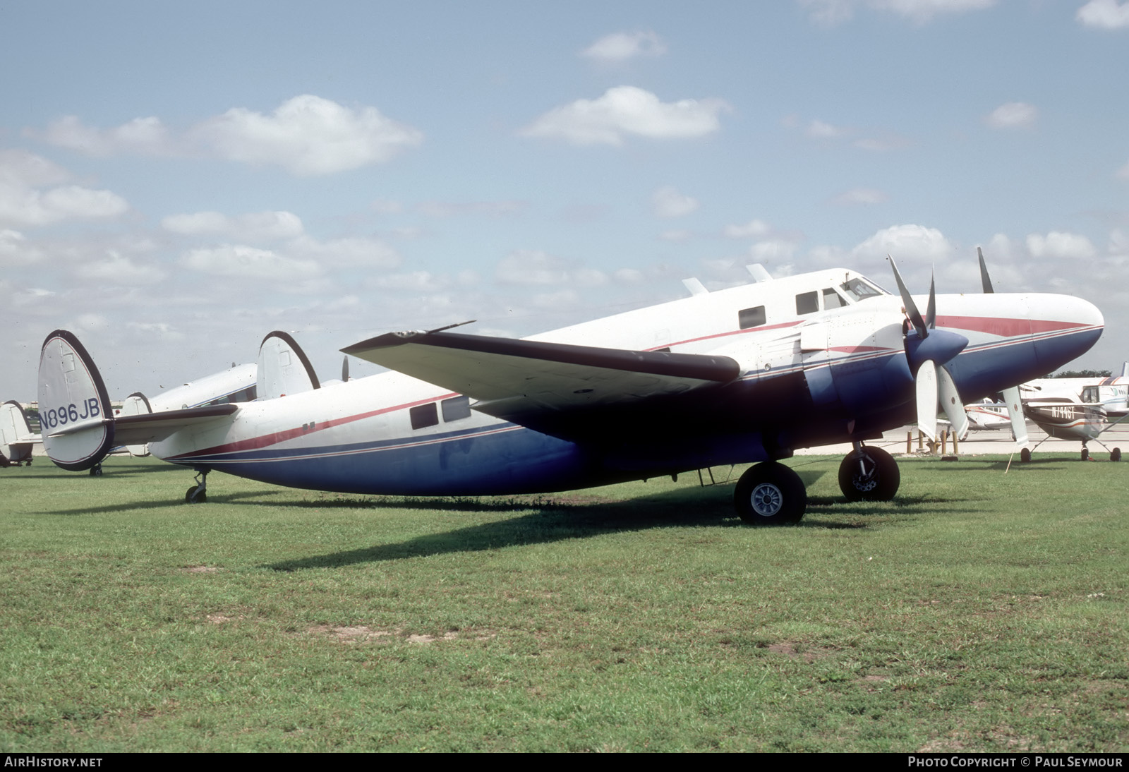 Aircraft Photo of N896JB | Howard 500 | AirHistory.net #793982