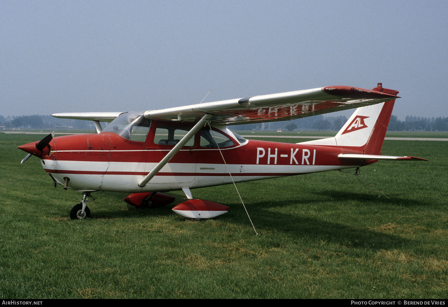 Aircraft Photo of PH-KRI | Reims F172G | Aero Limburg | AirHistory.net #794071