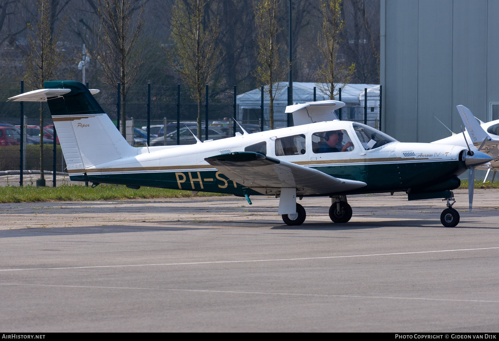 Aircraft Photo of PH-SPF | Piper PA-28RT-201T Turbo Arrow IV | AirHistory.net #794135