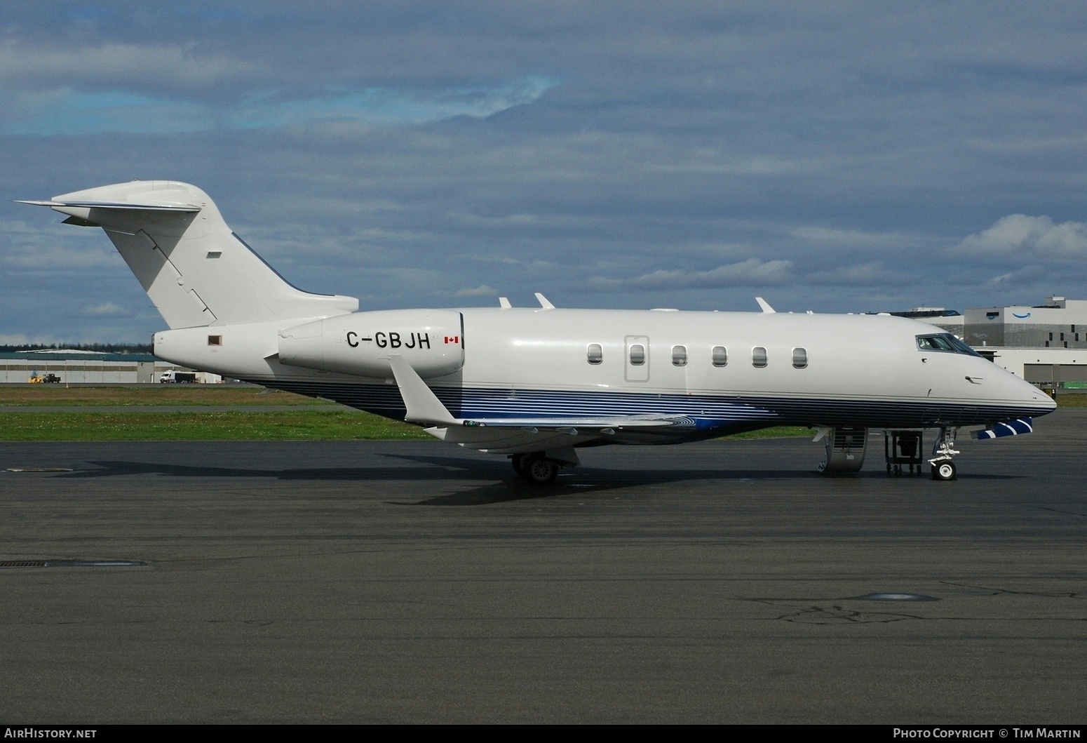 Aircraft Photo of C-GBJH | Bombardier Challenger 300 (BD-100-1A10) | AirHistory.net #794244