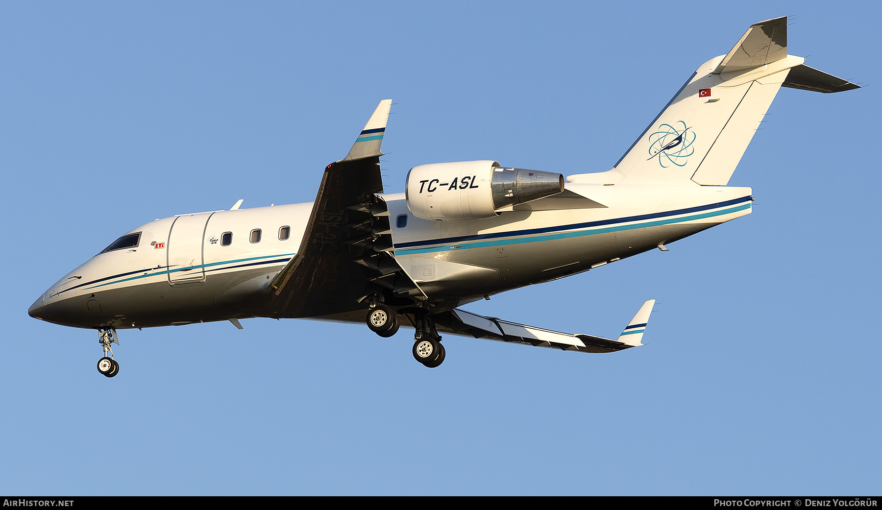 Aircraft Photo of TC-ASL | Bombardier Challenger 604 (CL-600-2B16) | AirHistory.net #794304