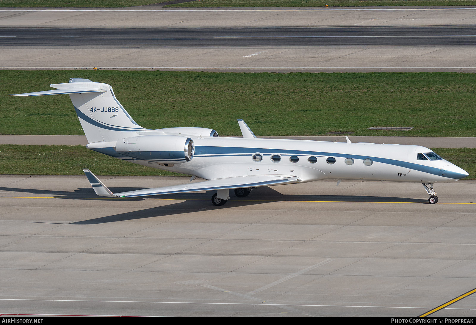 Aircraft Photo of 4K-JJ888 | Gulfstream Aerospace G-V-SP Gulfstream G550 | AirHistory.net #794314
