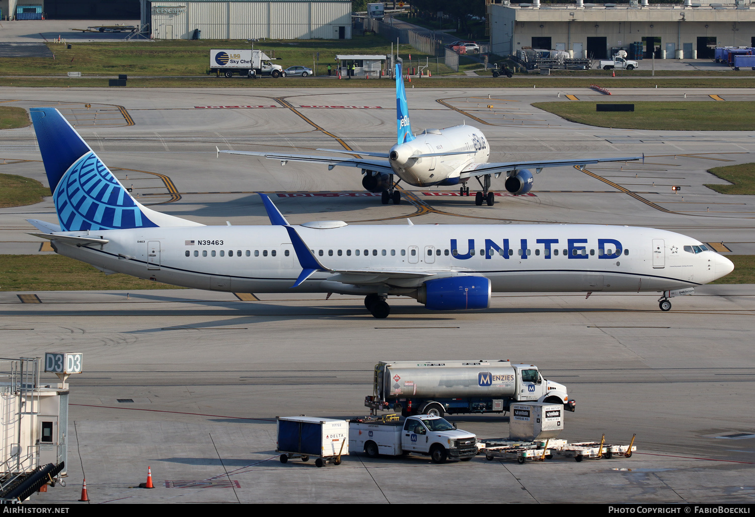 Aircraft Photo of N39463 | Boeing 737-924/ER | United Airlines | AirHistory.net #794332