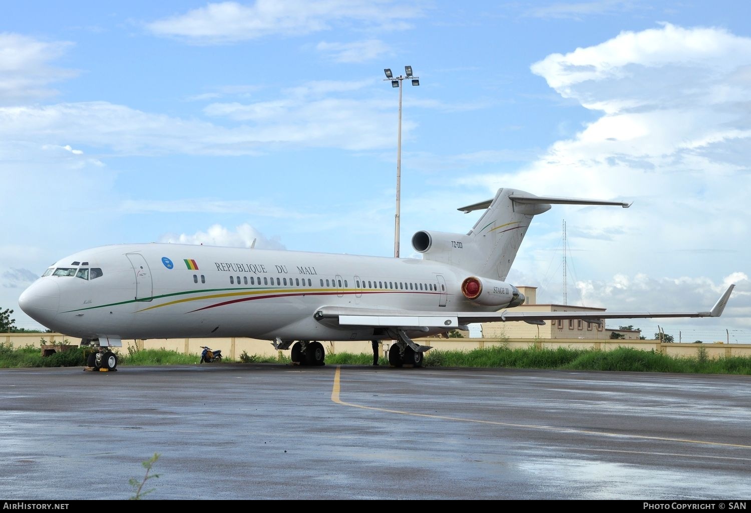 Aircraft Photo of TZ-001 | Boeing 727-2K5/Adv | Mali Government | AirHistory.net #794358