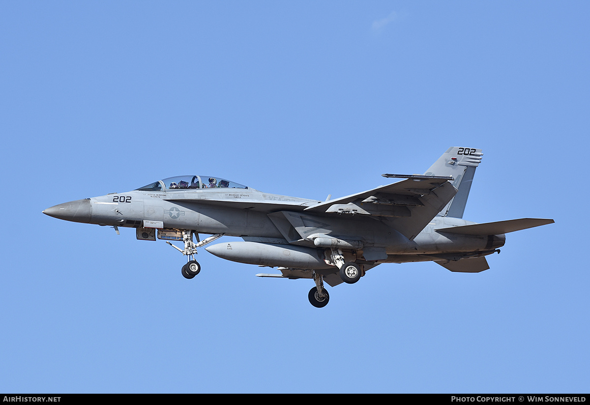 Aircraft Photo of 166889 | Boeing F/A-18F Super Hornet | USA - Navy | AirHistory.net #794475