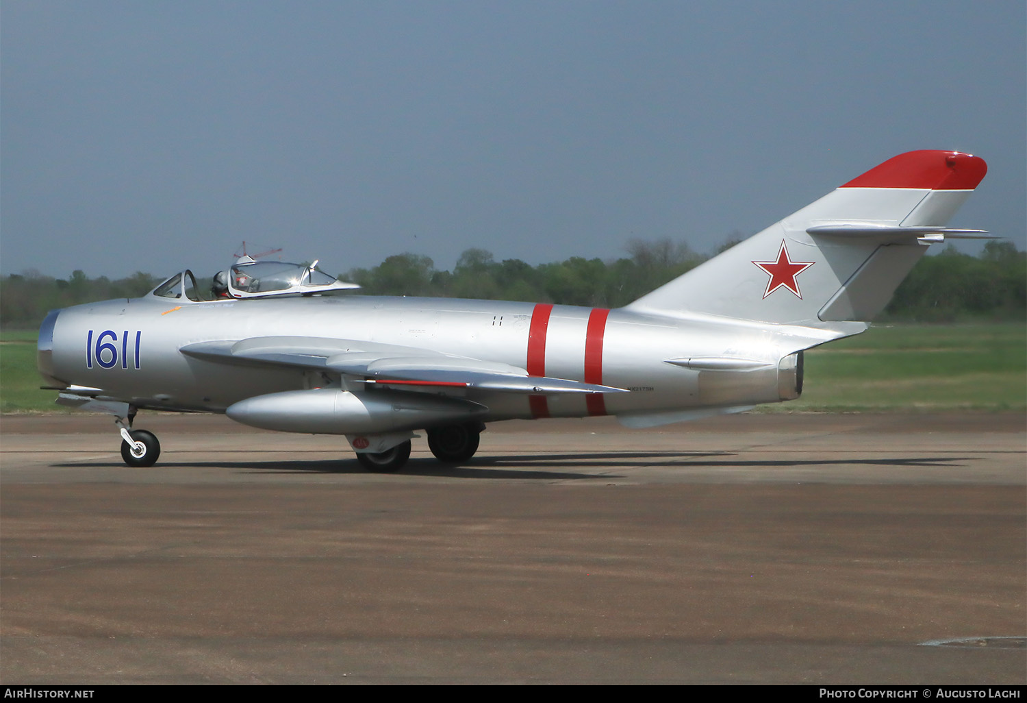 Aircraft Photo of N217SH / NX217SH / 1611 | PZL-Mielec Lim-5 (MiG-17F) | Soviet Union - Air Force | AirHistory.net #794576