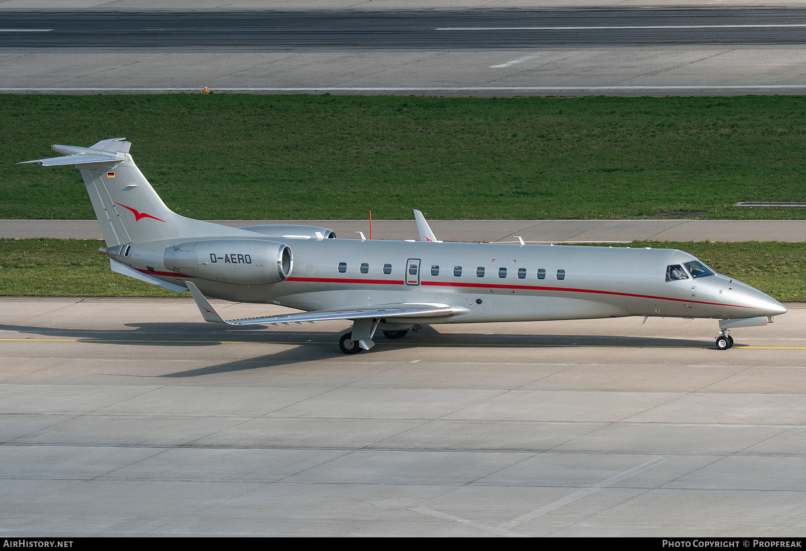 Aircraft Photo of D-AERO | Embraer Legacy 650 (EMB-135BJ) | VistaJet | AirHistory.net #794701
