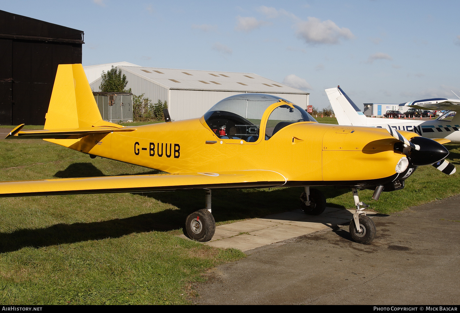 Aircraft Photo of G-BUUB | Slingsby T-67M Firefly Mk2 | AirHistory.net #794716
