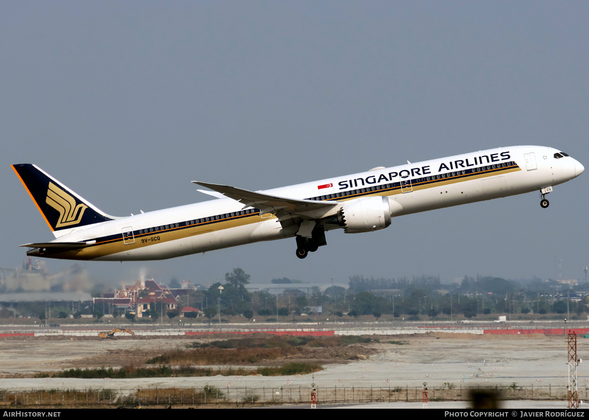 Aircraft Photo of 9V-SCQ | Boeing 787-10 Dreamliner | Singapore Airlines | AirHistory.net #794718