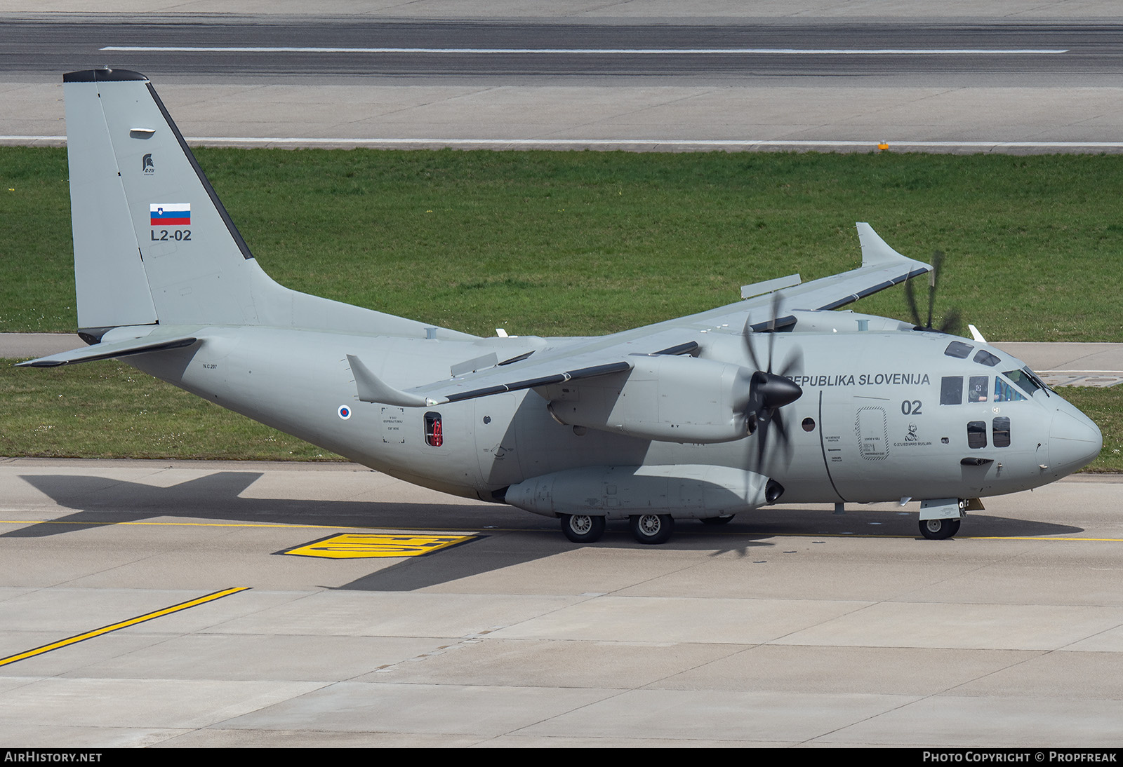Aircraft Photo of L2-02 | Alenia C-27J Spartan NG | Slovenia - Air Force | AirHistory.net #794761