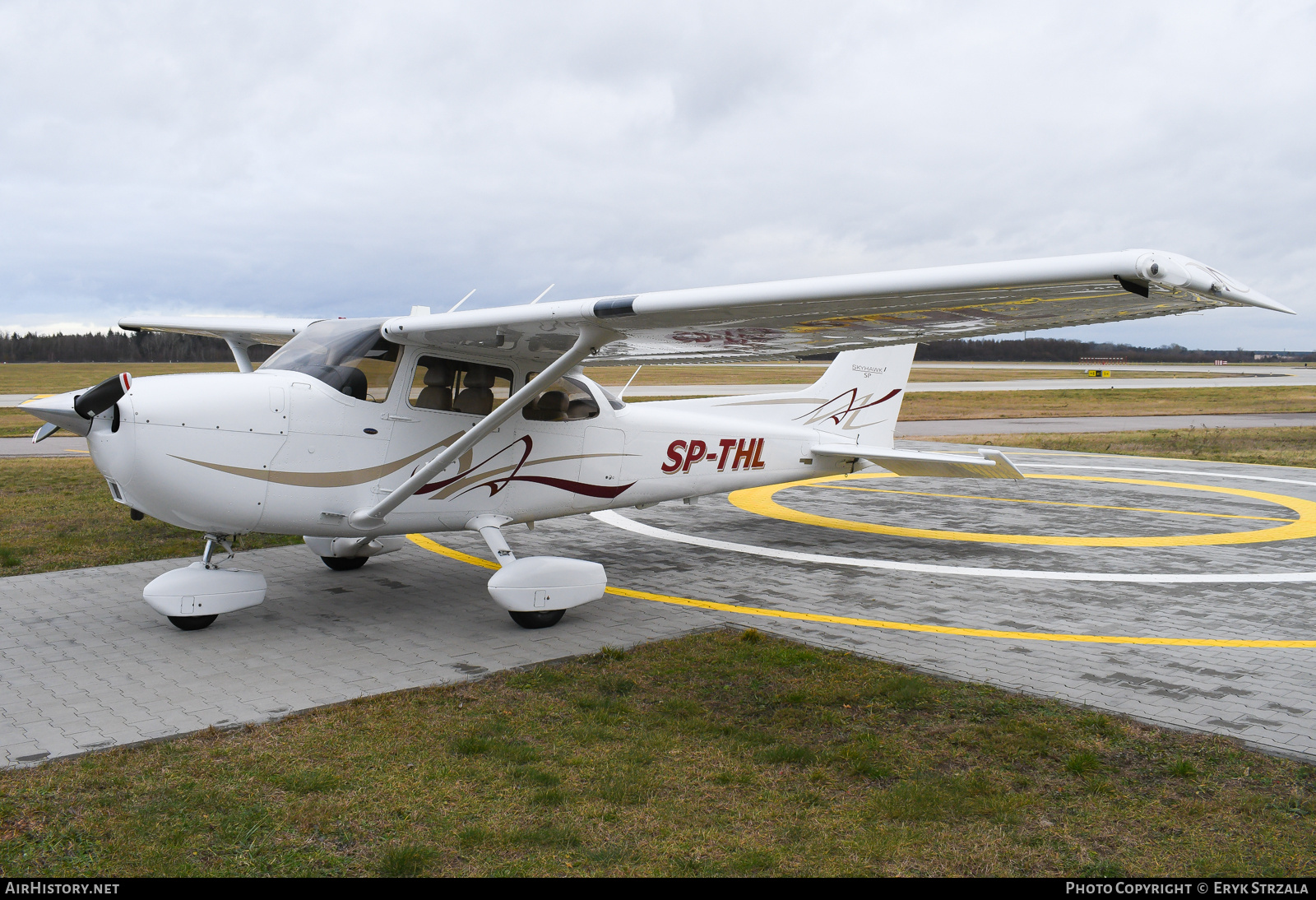 Aircraft Photo of SP-THL | Cessna 172S Skyhawk SP | AirHistory.net #794923