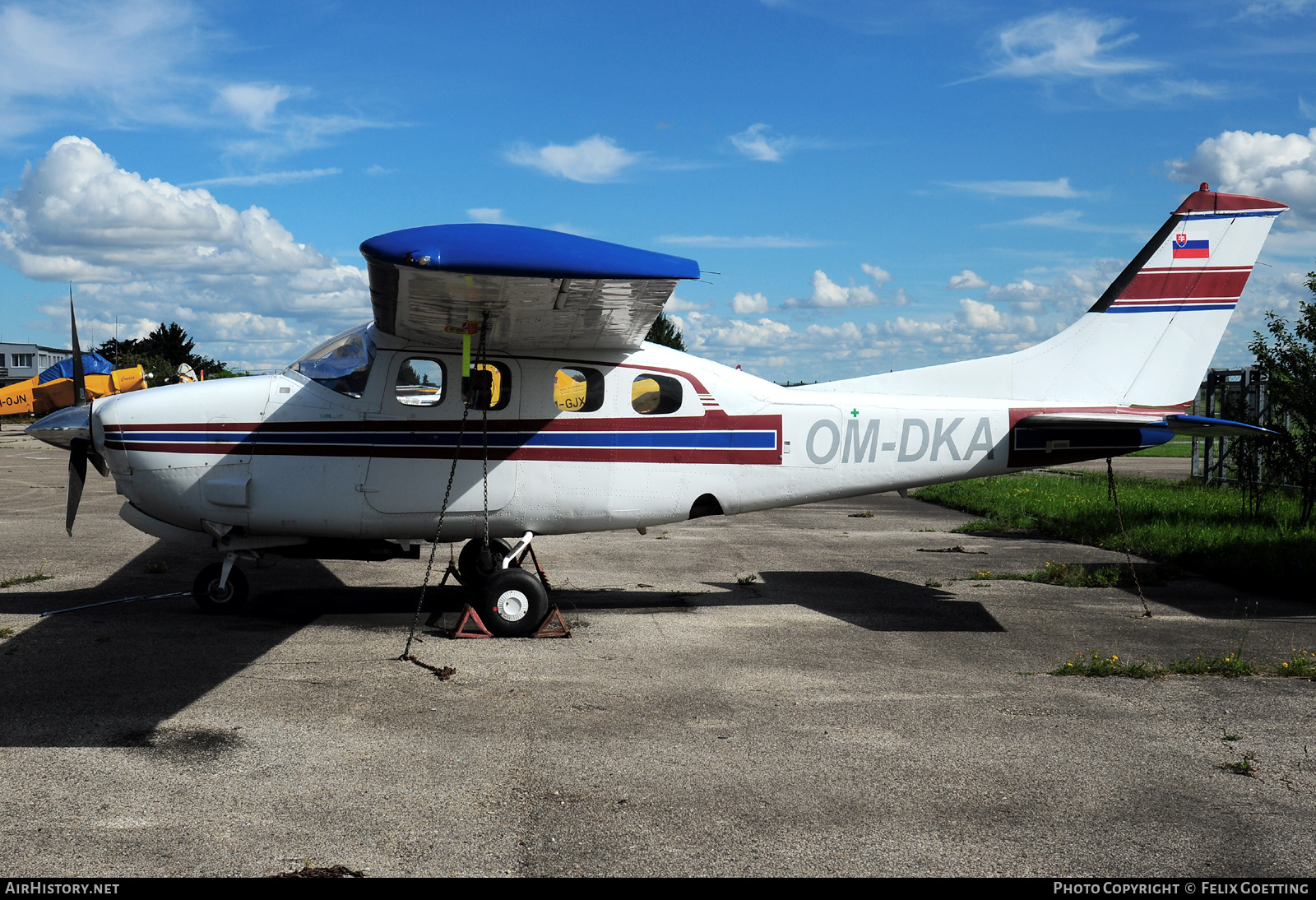 Aircraft Photo of OM-DKA | Cessna P210N Pressurized Centurion | AirHistory.net #795037