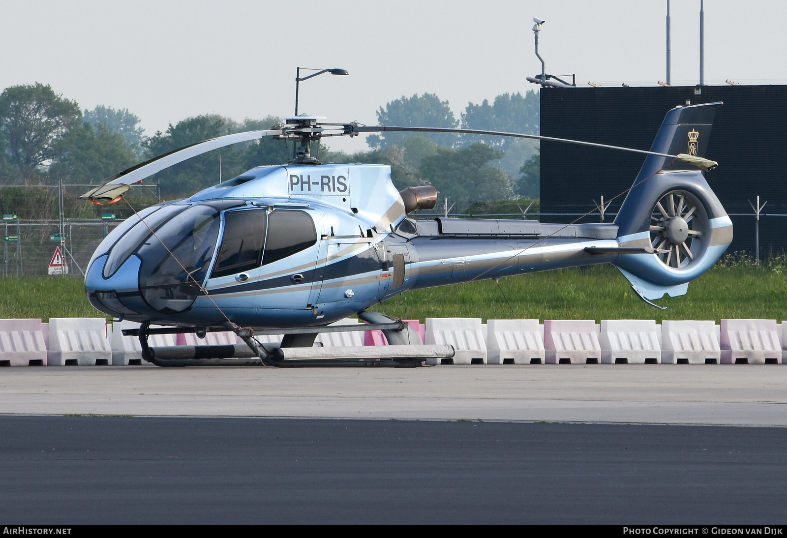 Aircraft Photo of PH-RIS | Eurocopter EC-130B-4 | KNSF Flight Services BV | AirHistory.net #795110
