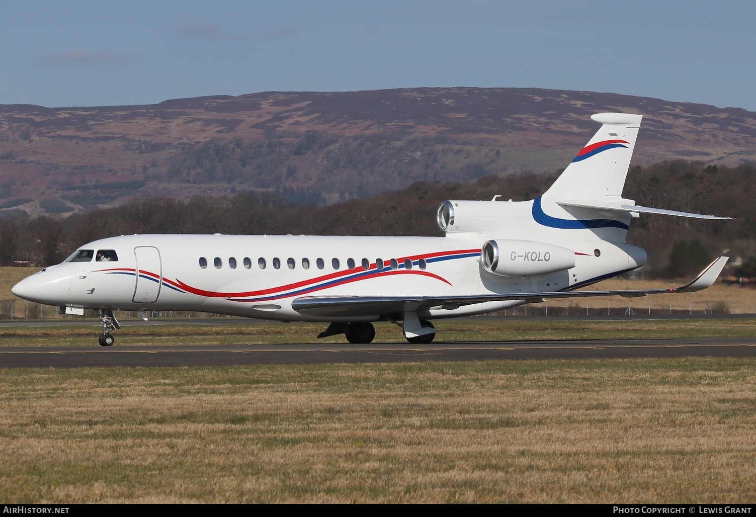 Aircraft Photo of G-KOLO | Dassault Falcon 8X | AirHistory.net #795195