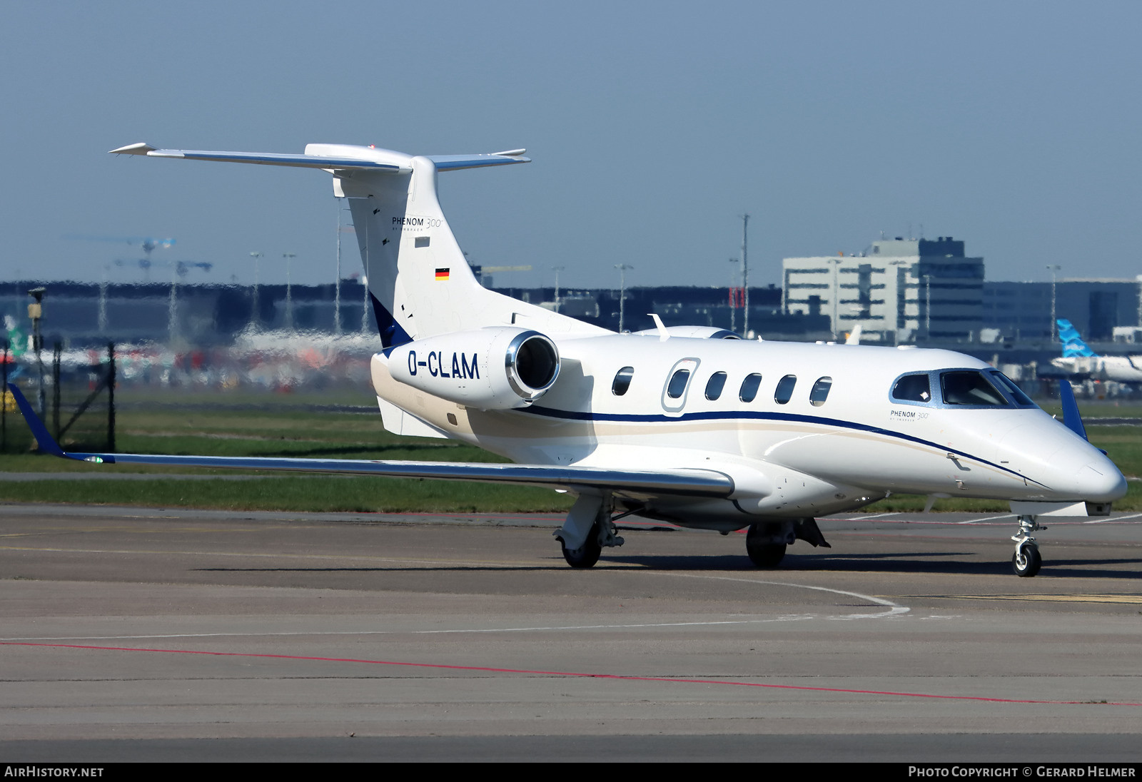 Aircraft Photo of D-CLAM | Embraer EMB-505 Phenom 300 | AirHistory.net #795278
