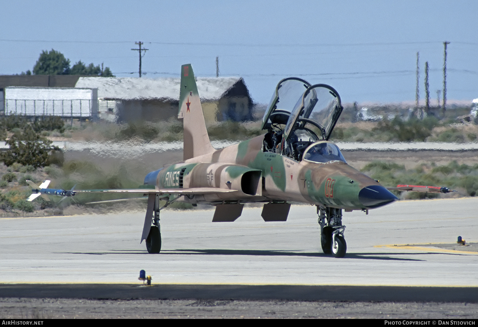 Aircraft Photo of 160964 | Northrop F-5F Tiger II | USA - Marines | AirHistory.net #795358