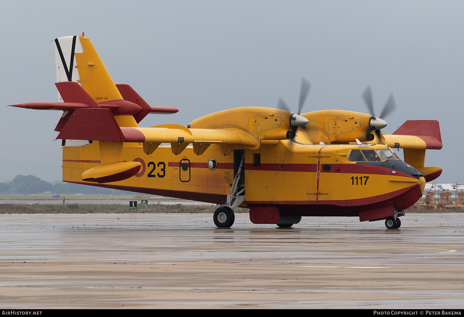 Aircraft Photo of UD.13T-23 | Canadair CL-215T (CL-215-6B11) | Spain - Air Force | AirHistory.net #795370
