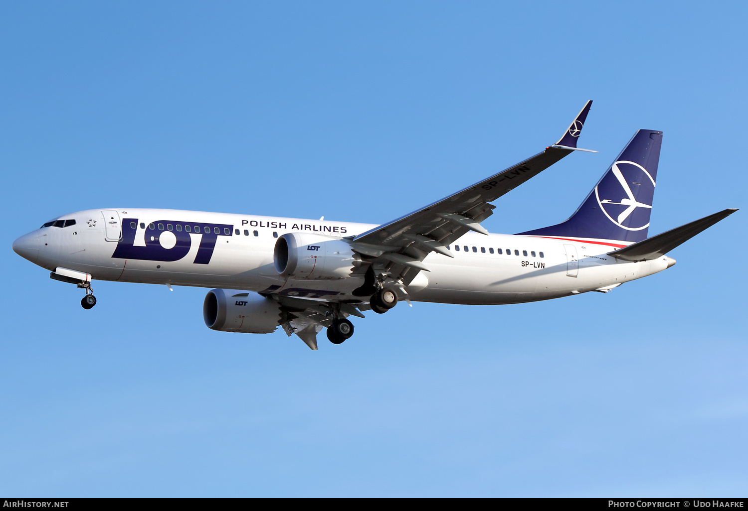 Aircraft Photo of SP-LVN | Boeing 737-8 Max 8 | LOT Polish Airlines - Polskie Linie Lotnicze | AirHistory.net #795480