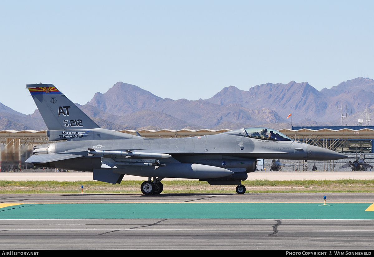 Aircraft Photo of 86-0212 / AF86-212 | General Dynamics F-16C Fighting Falcon | USA - Air Force | AirHistory.net #795524