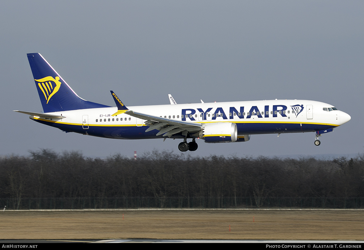 Aircraft Photo of EI-IJR | Boeing 737-8200 Max 200 | Ryanair | AirHistory.net #795552