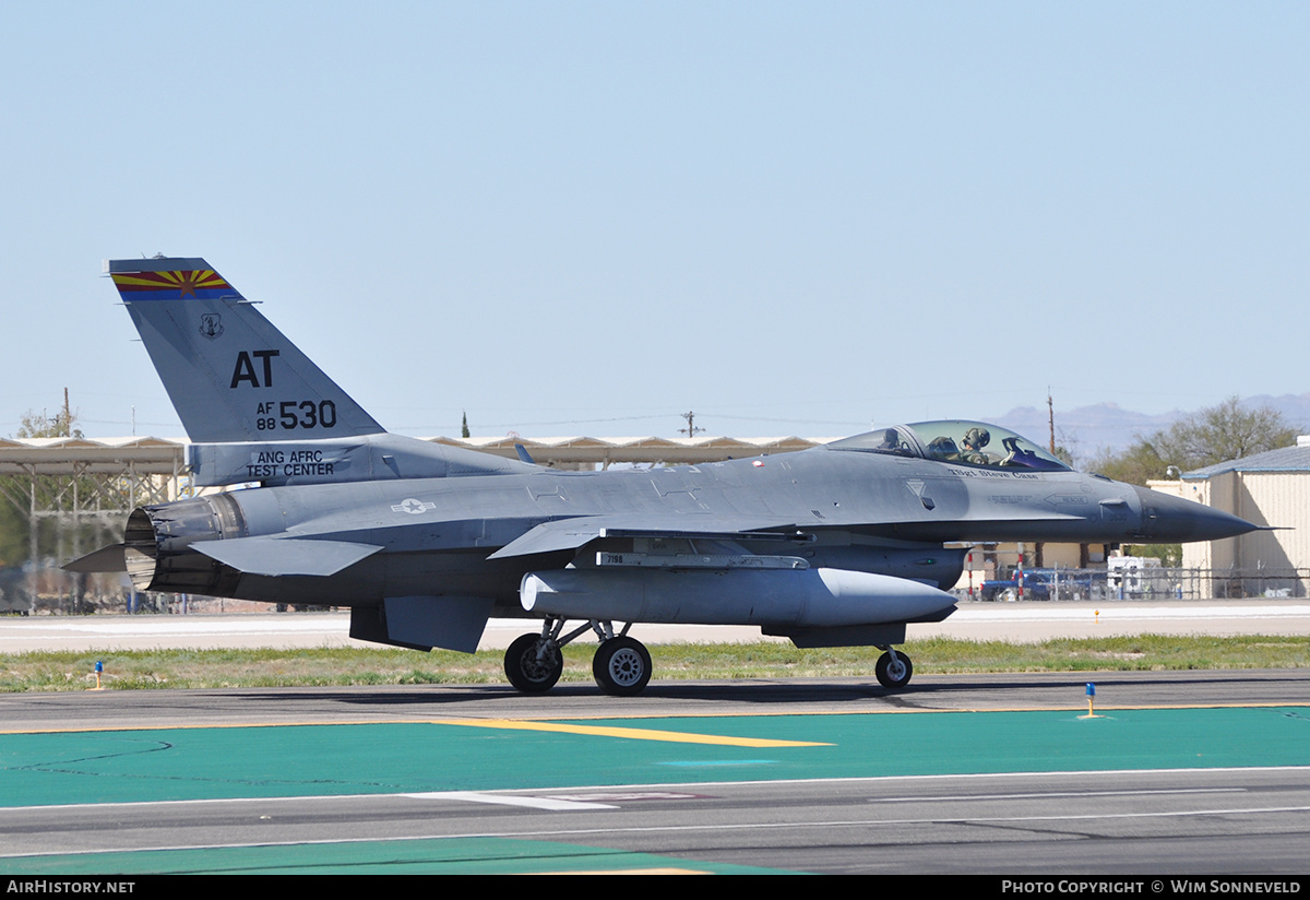 Aircraft Photo of 88-0530 / AF88-530 | General Dynamics F-16CM Fighting Falcon | USA - Air Force | AirHistory.net #795555