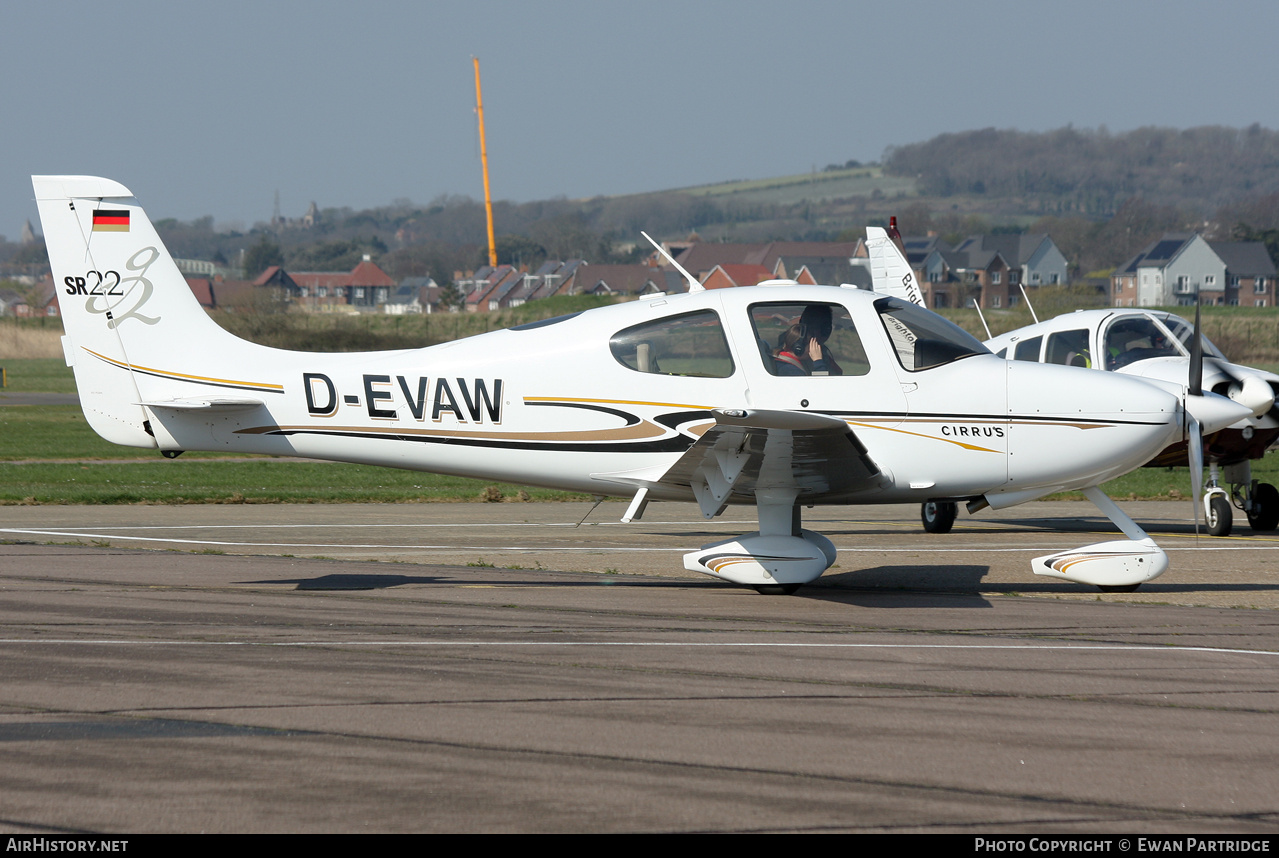 Aircraft Photo of D-EVAW | Cirrus SR-22 G2 | AirHistory.net #795726