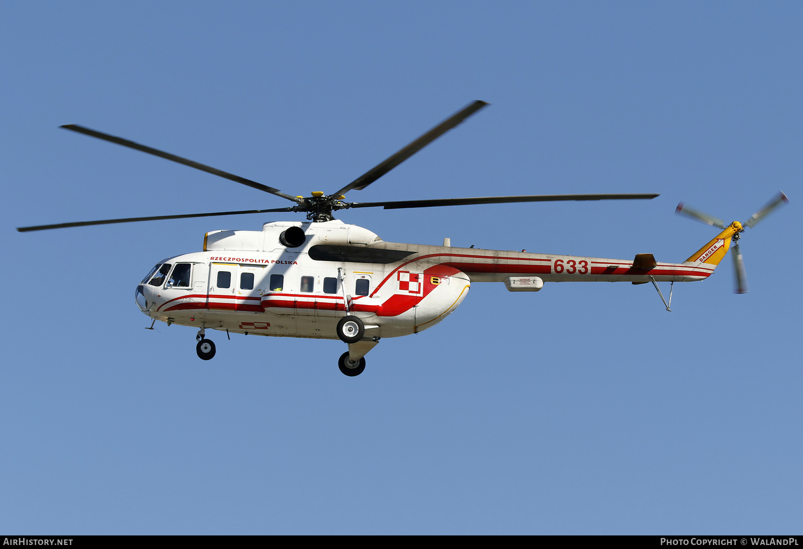 Aircraft Photo of 633 | Mil Mi-8P | Poland - Air Force | AirHistory.net #795750