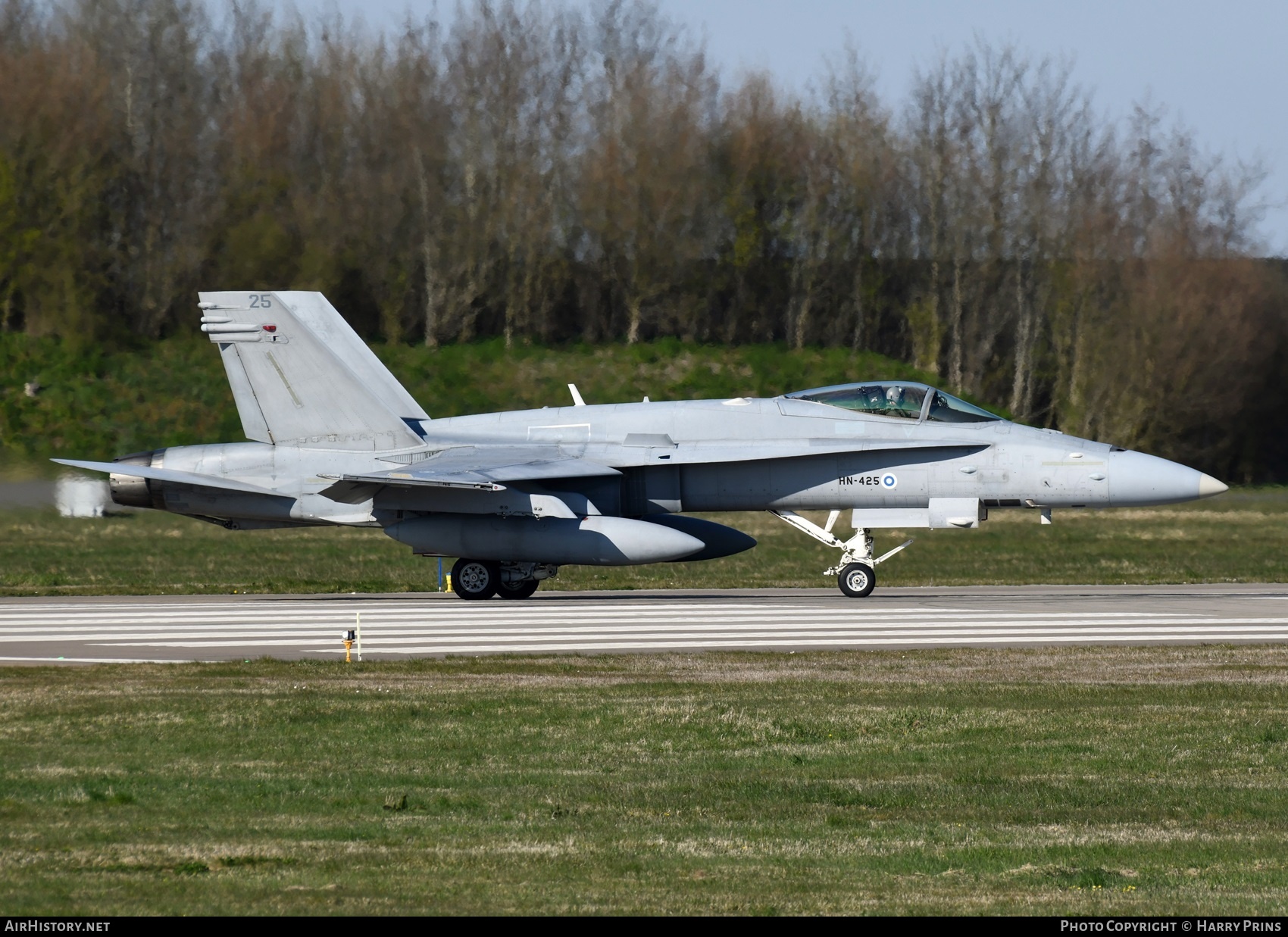 Aircraft Photo of HN-425 | McDonnell Douglas F/A-18C Hornet | Finland - Air Force | AirHistory.net #795820