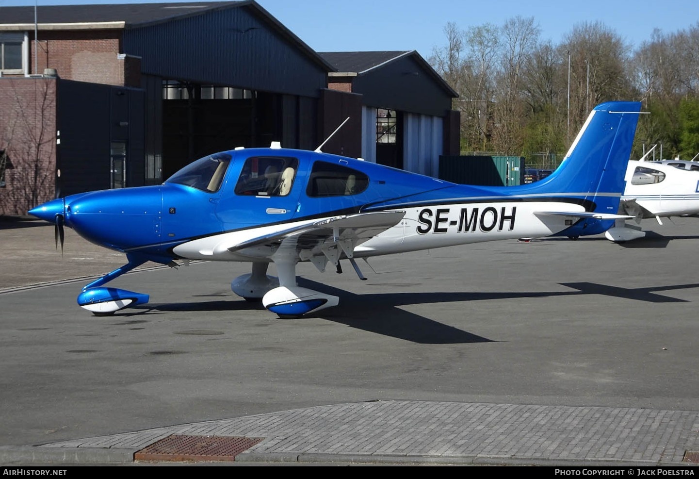 Aircraft Photo of SE-MOH | Cirrus SR-22T G7-GTS | AirHistory.net #795844