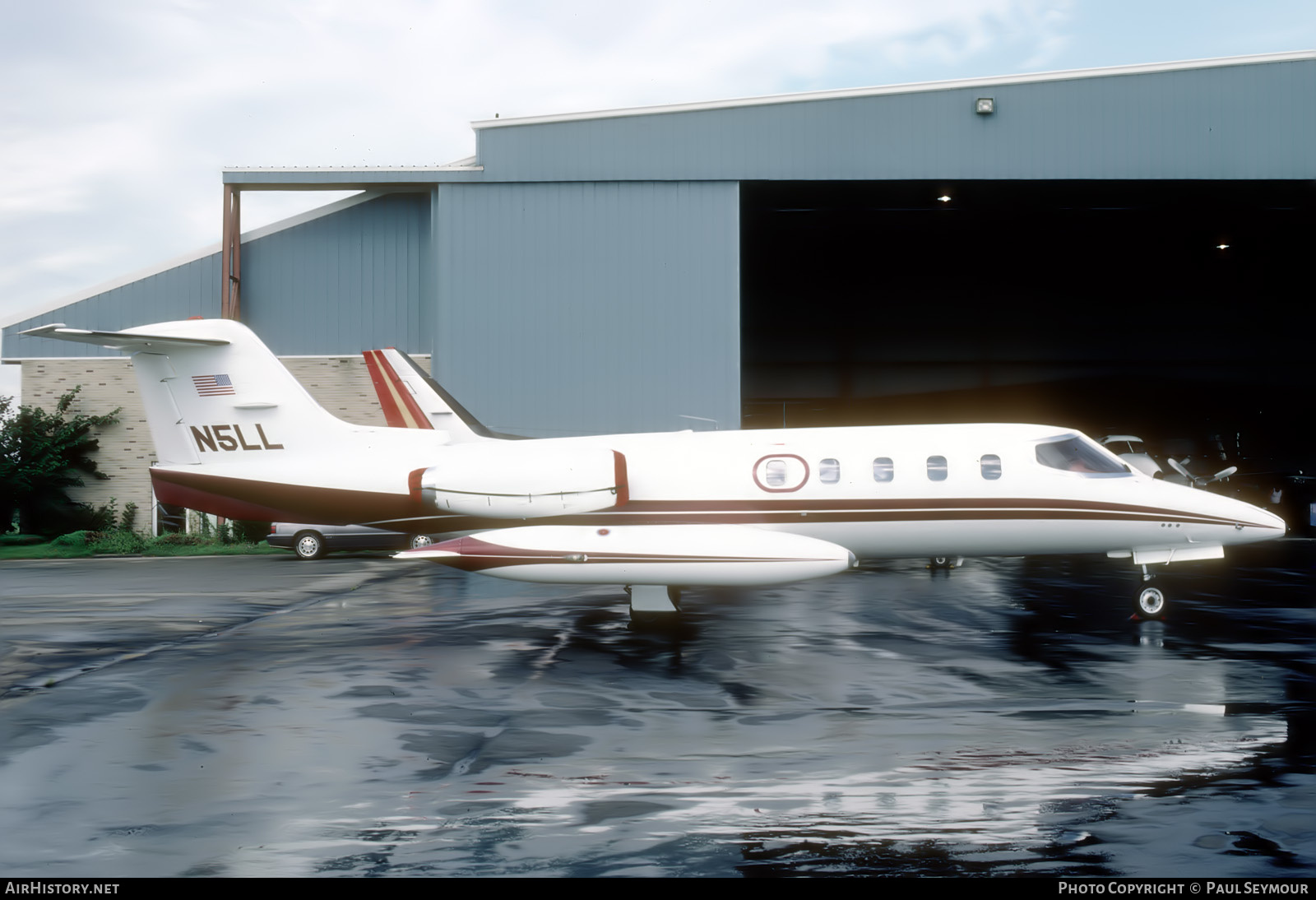 Aircraft Photo of N5LL | Gates Learjet 25B | AirHistory.net #795852