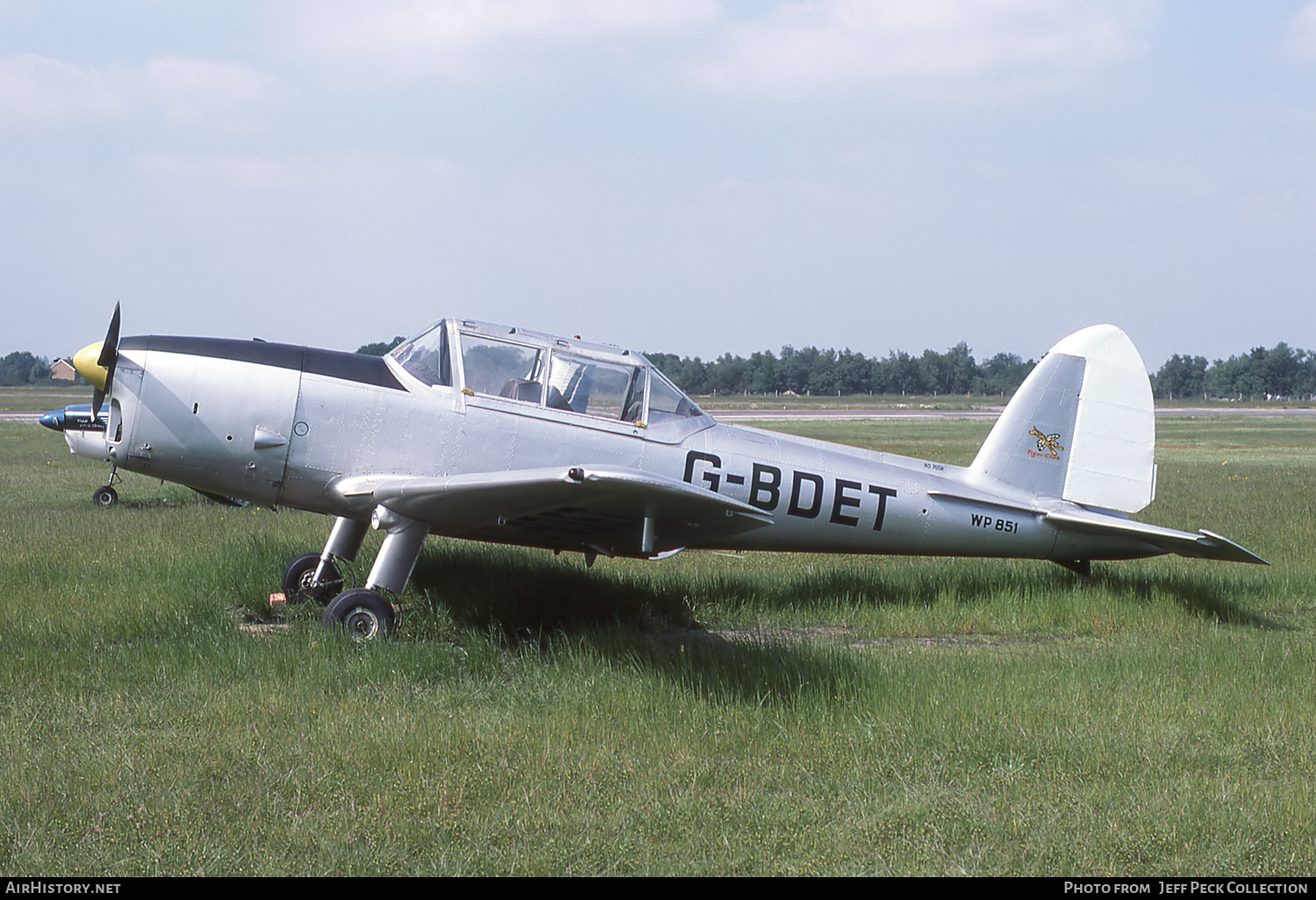 Aircraft Photo of G-BDET / WP851 | De Havilland Canada DHC-1 Chipmunk Mk22 | The Tiger Club | AirHistory.net #795935