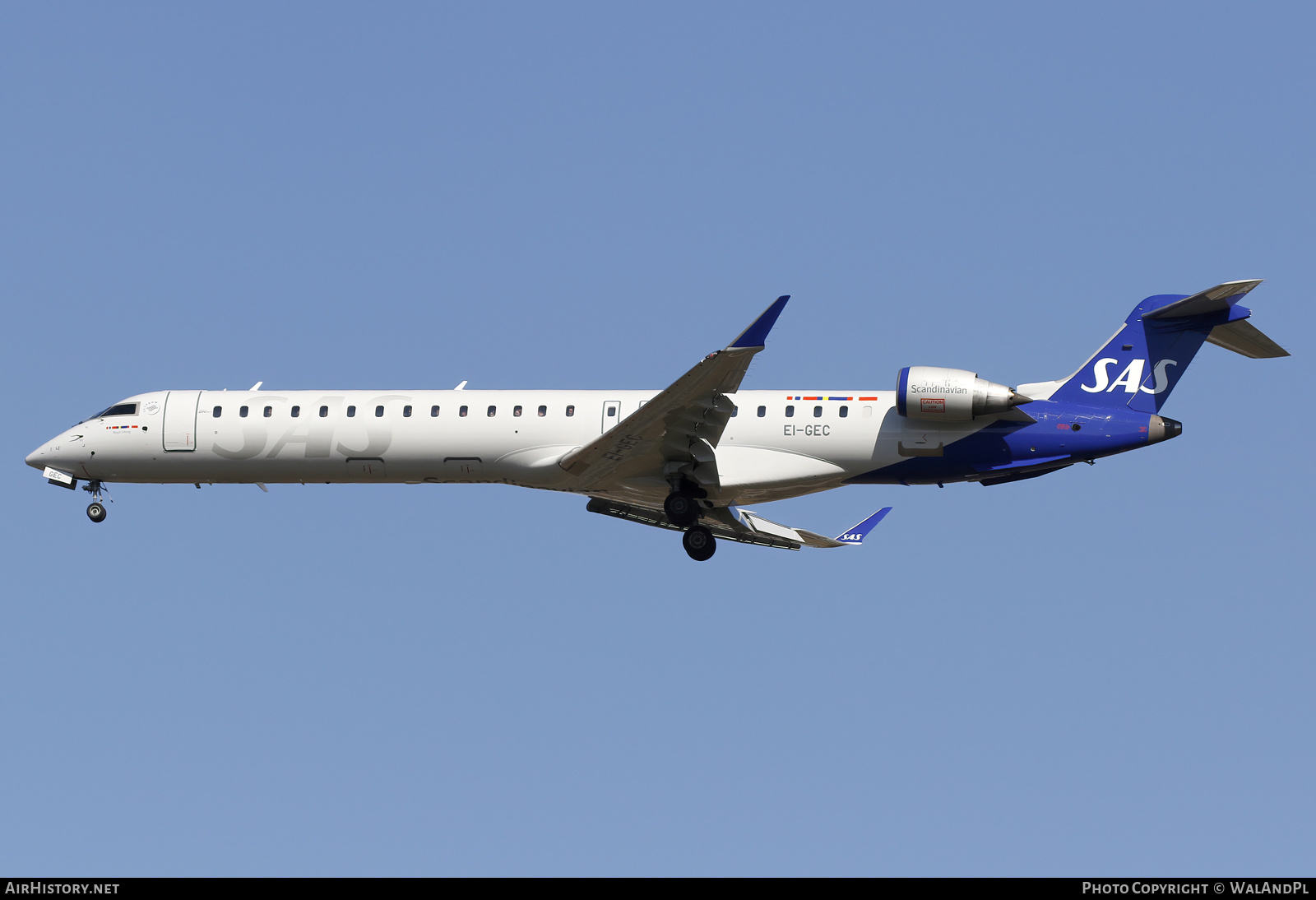 Aircraft Photo of EI-GEC | Bombardier CRJ-900LR (CL-600-2D24) | Scandinavian Airlines - SAS | AirHistory.net #795944