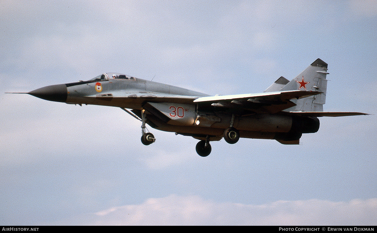 Aircraft Photo of 30 red | Mikoyan-Gurevich MiG-29 (9-13) | Russia - Air Force | AirHistory.net #795972