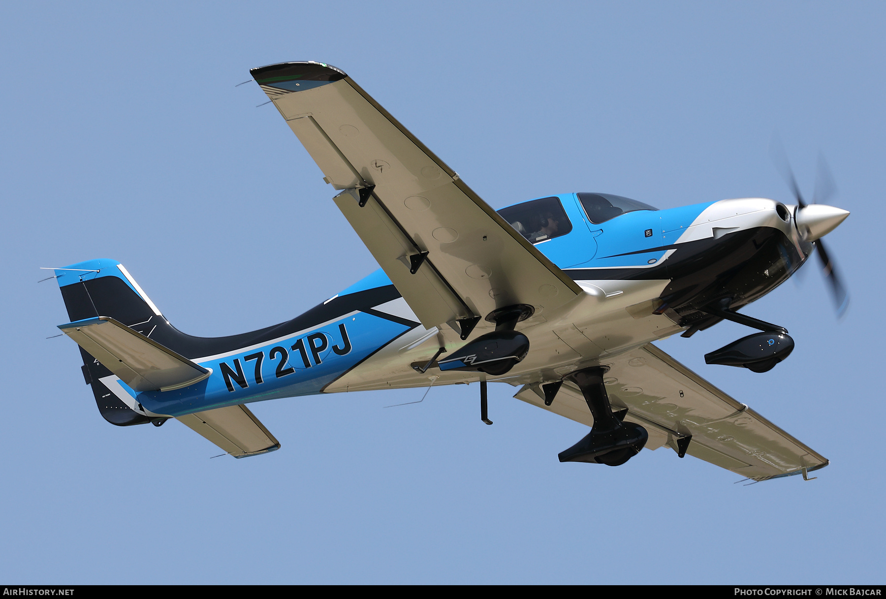 Aircraft Photo of N721PJ | Cirrus SR-22T G7-GTS | AirHistory.net #796031