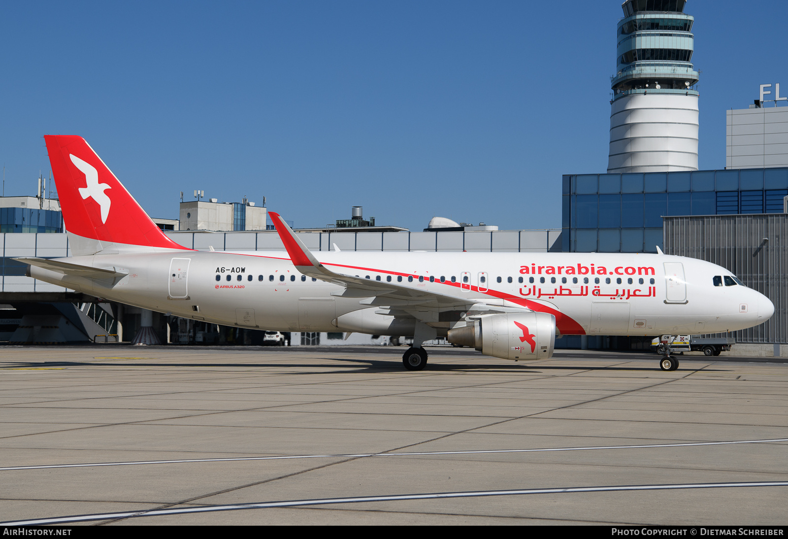 Aircraft Photo of A6-AOW | Airbus A320-214 | Air Arabia | AirHistory.net #796143
