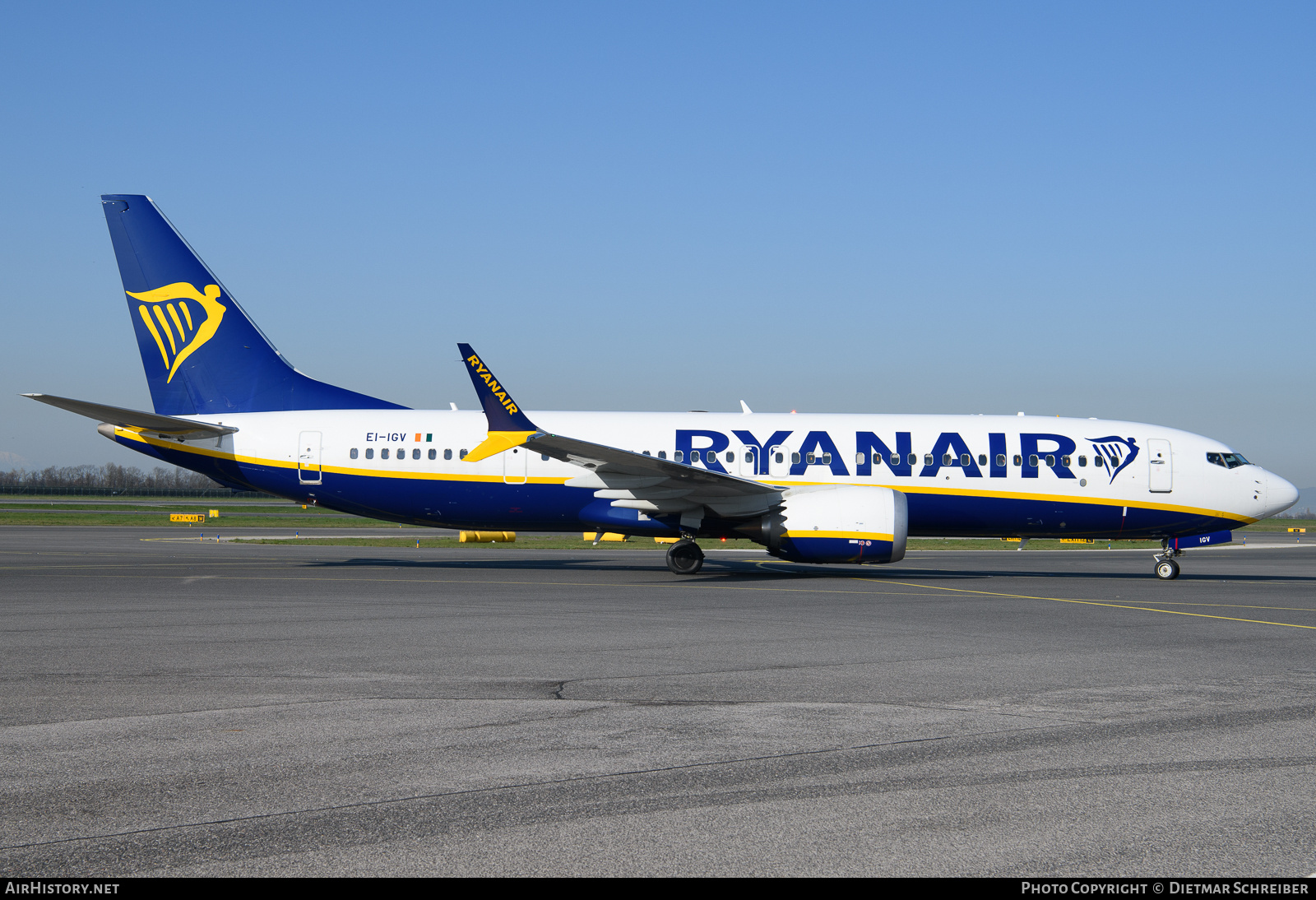 Aircraft Photo of EI-IGV | Boeing 737-8200 Max 200 | Ryanair | AirHistory.net #796164