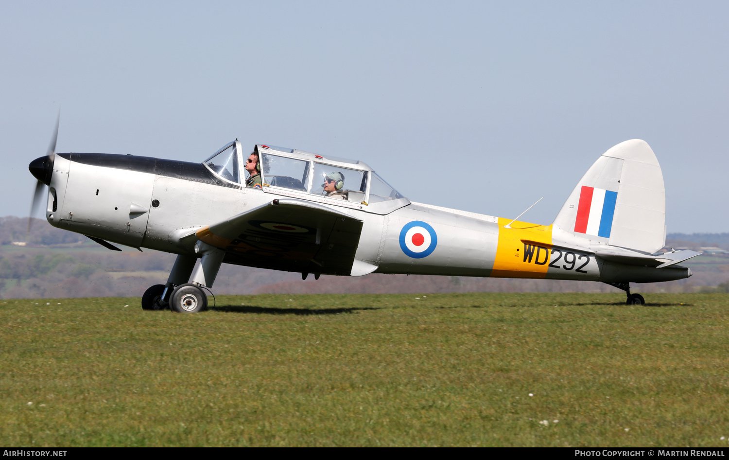 Aircraft Photo of G-BCRX / WD292 | De Havilland DHC-1 Chipmunk Mk22 | UK - Air Force | AirHistory.net #796199