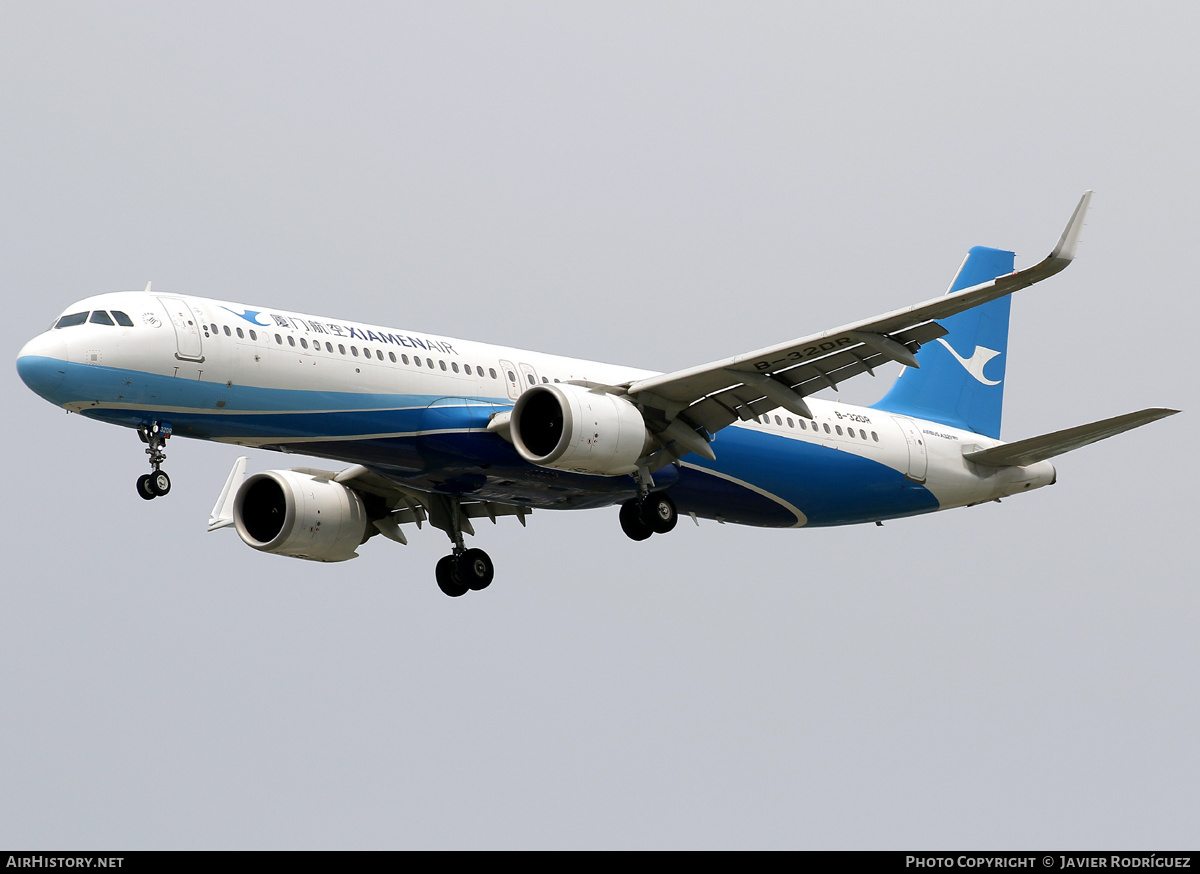 Aircraft Photo of B-32DR | Airbus A321-251NX | Xiamen Airlines | AirHistory.net #796222