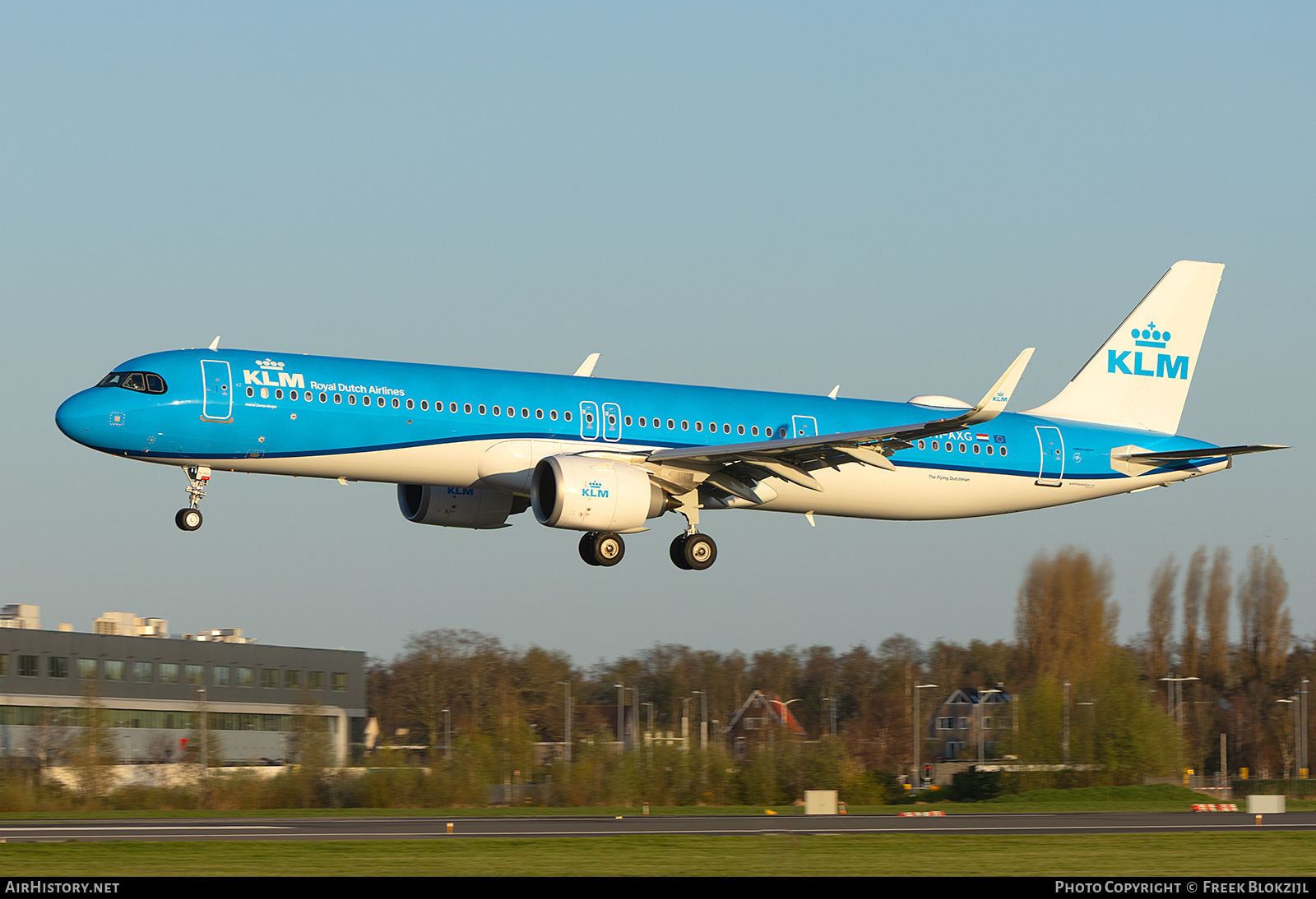 Aircraft Photo of PH-AXG | Airbus A321-252NX | KLM - Royal Dutch Airlines | AirHistory.net #796282