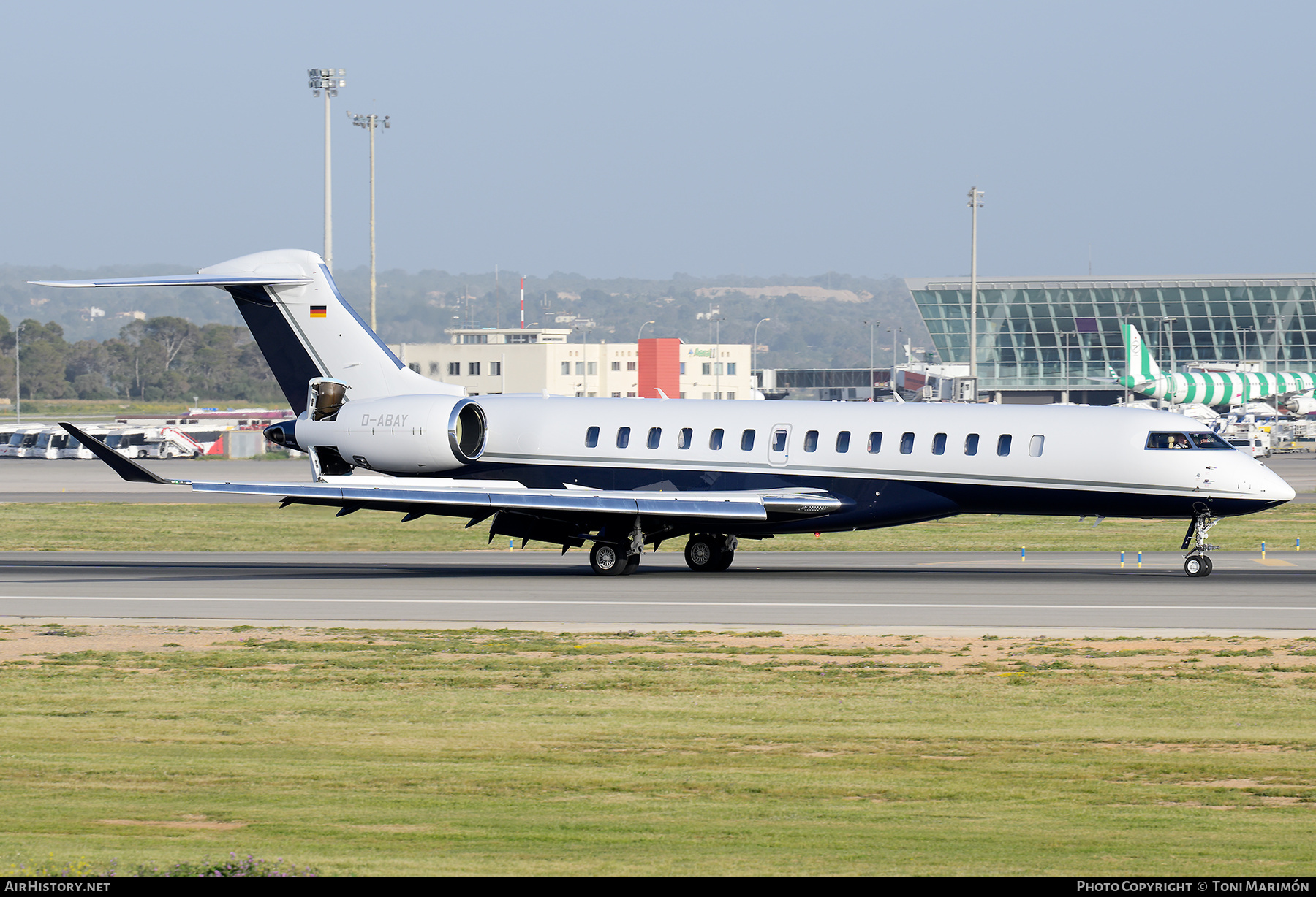 Aircraft Photo of D-ABAY | Bombardier Global 7500 (BD-700-2A12) | AirHistory.net #796309