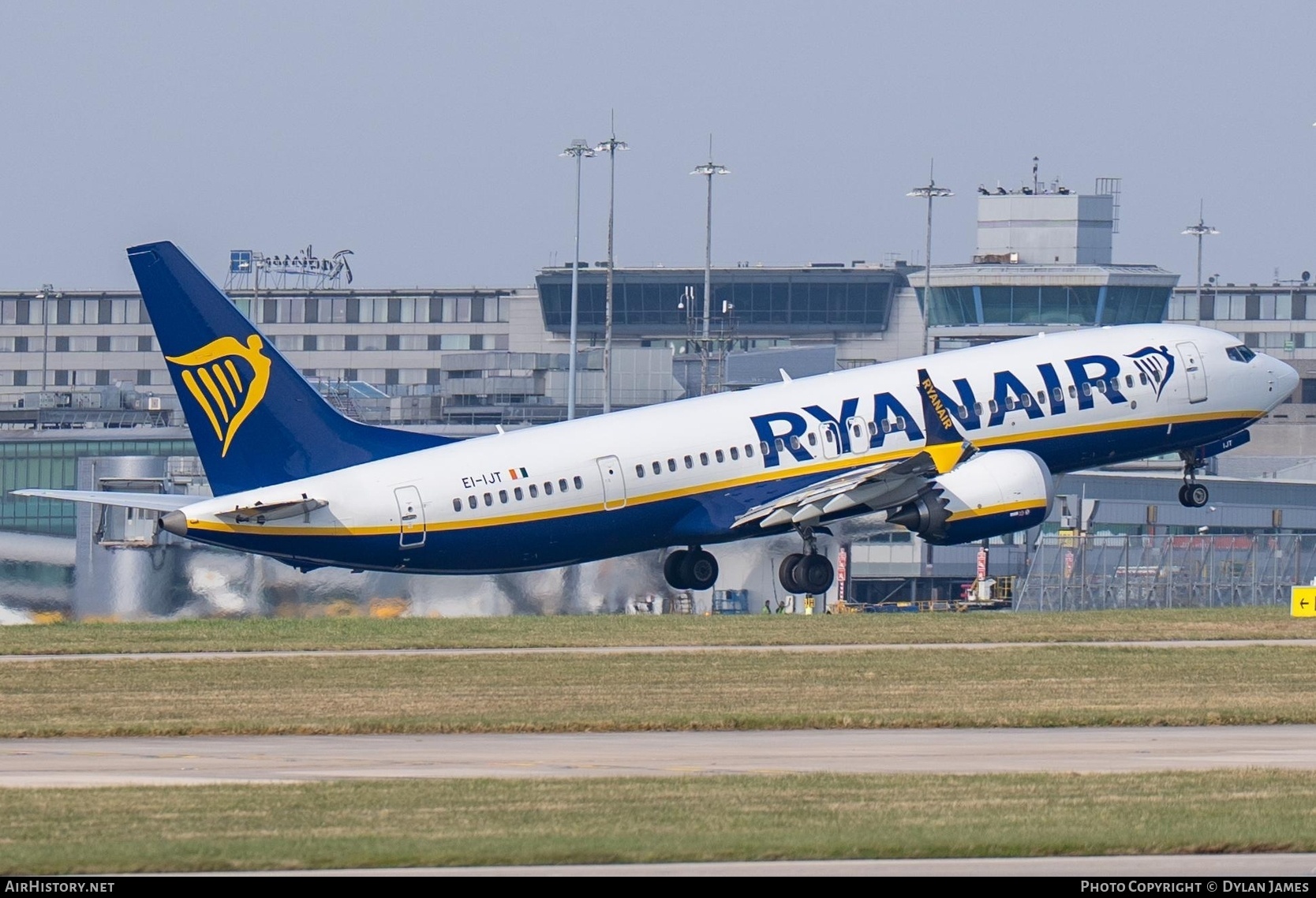 Aircraft Photo of EI-IJT | Boeing 737-8200 Max 200 | Ryanair | AirHistory.net #796325