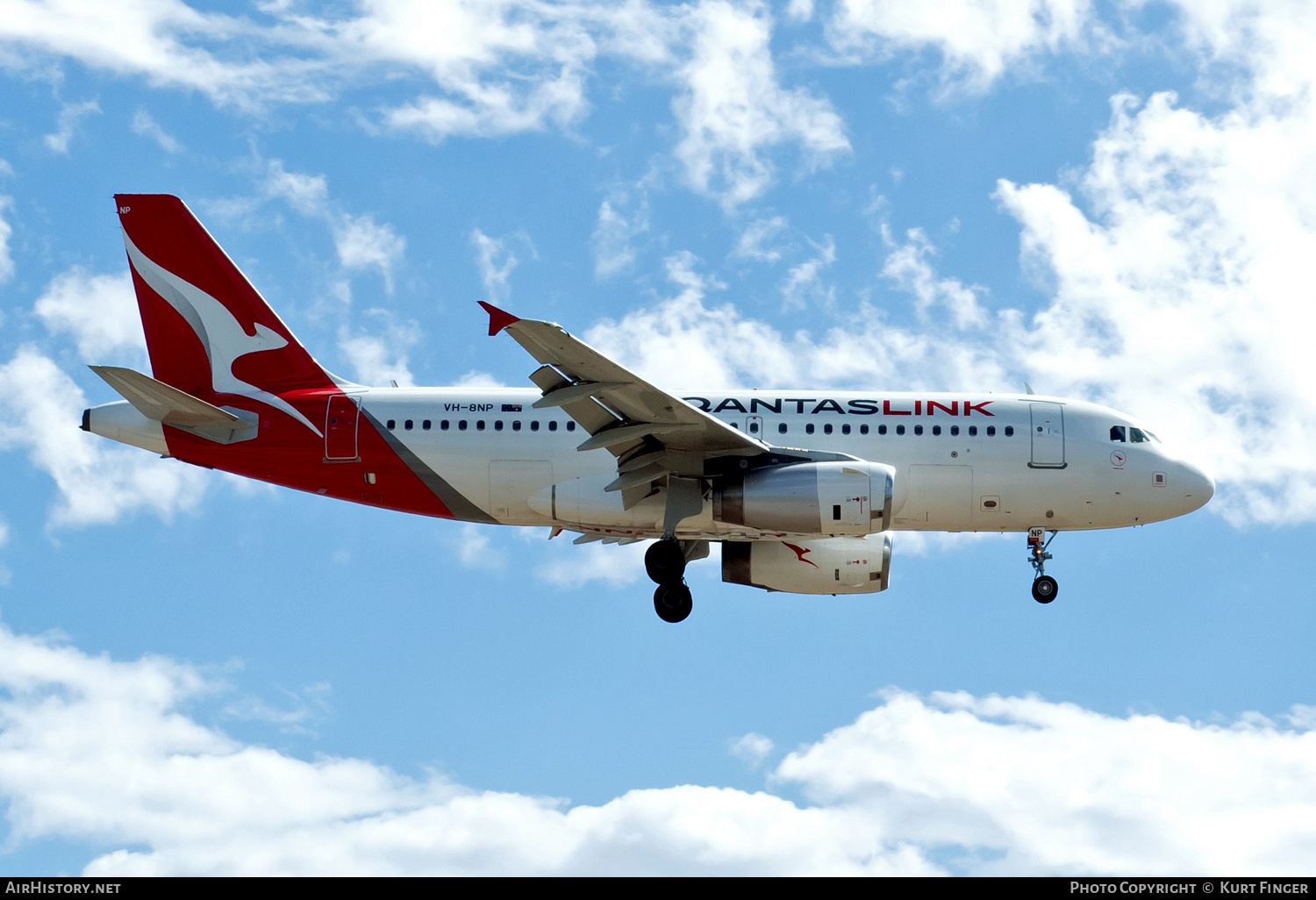 Aircraft Photo of VH-8NP | Airbus A319-132 | QantasLink | AirHistory.net #796337