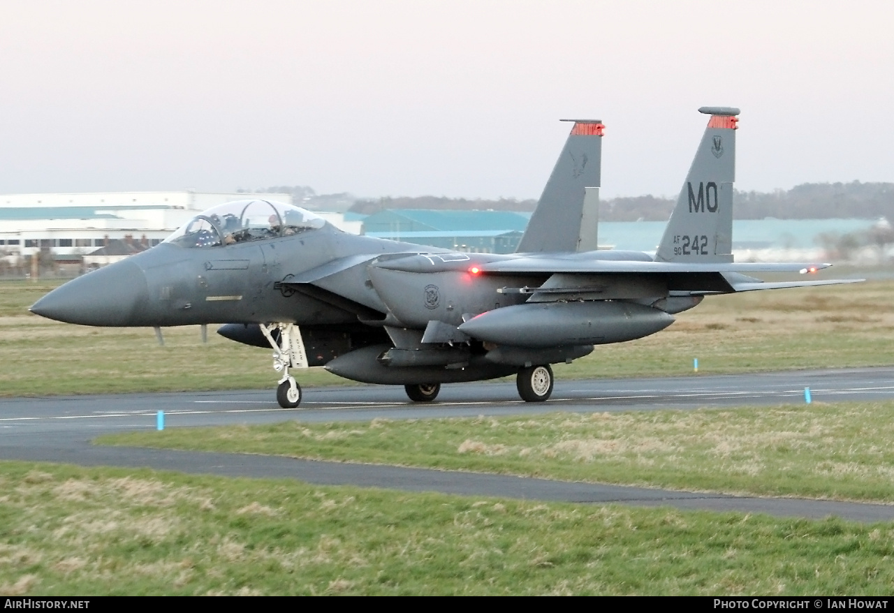 Aircraft Photo of 90-0242 / AF90-242 | Boeing F-15E Strike Eagle | USA - Air Force | AirHistory.net #796413