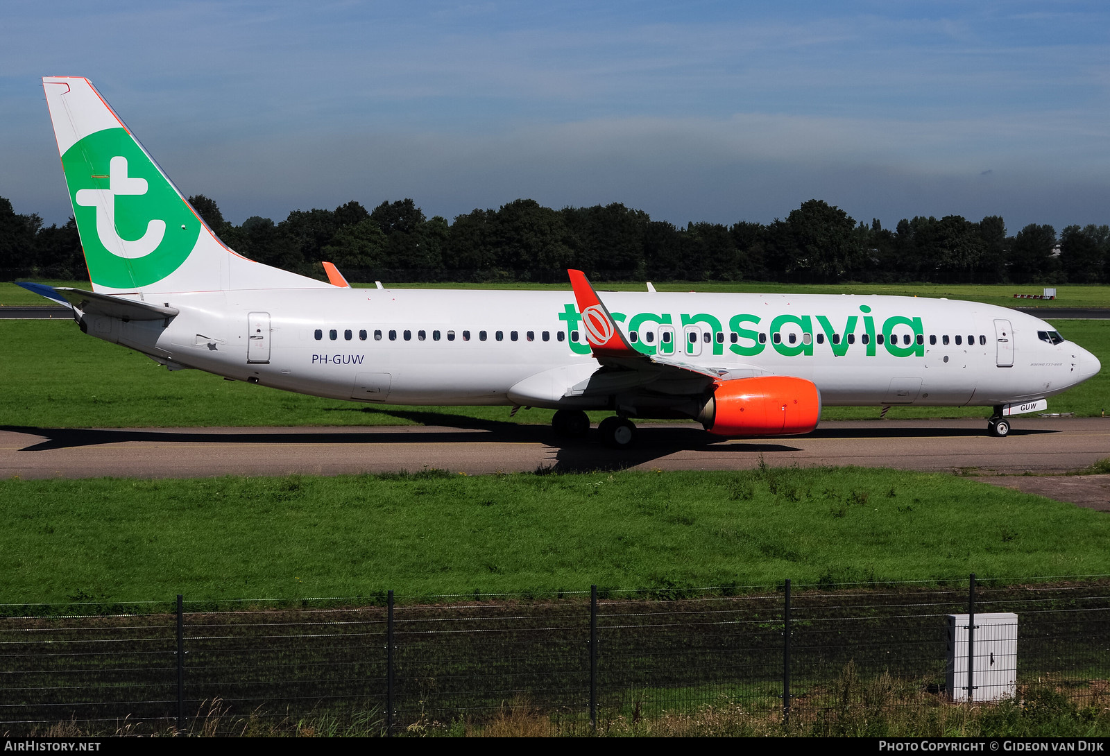 Aircraft Photo of PH-GUW | Boeing 737-8EH | Transavia | AirHistory.net #796512