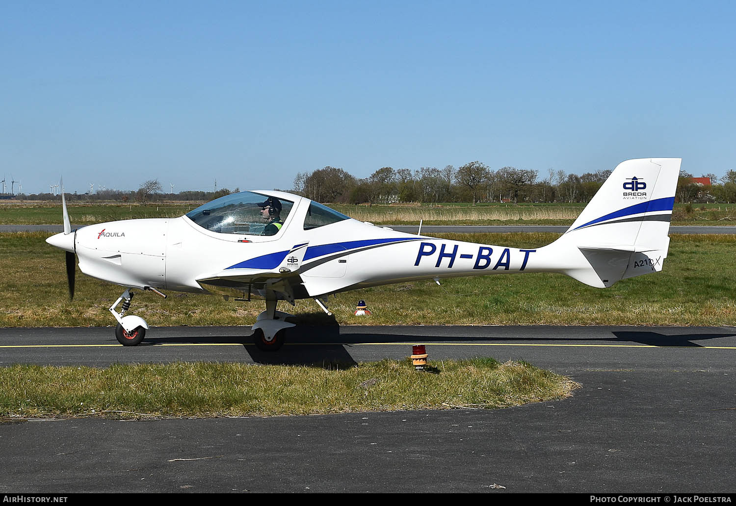 Aircraft Photo of PH-BAT | Aquila AT01-100C A211GX | Breda Aviation | AirHistory.net #796527
