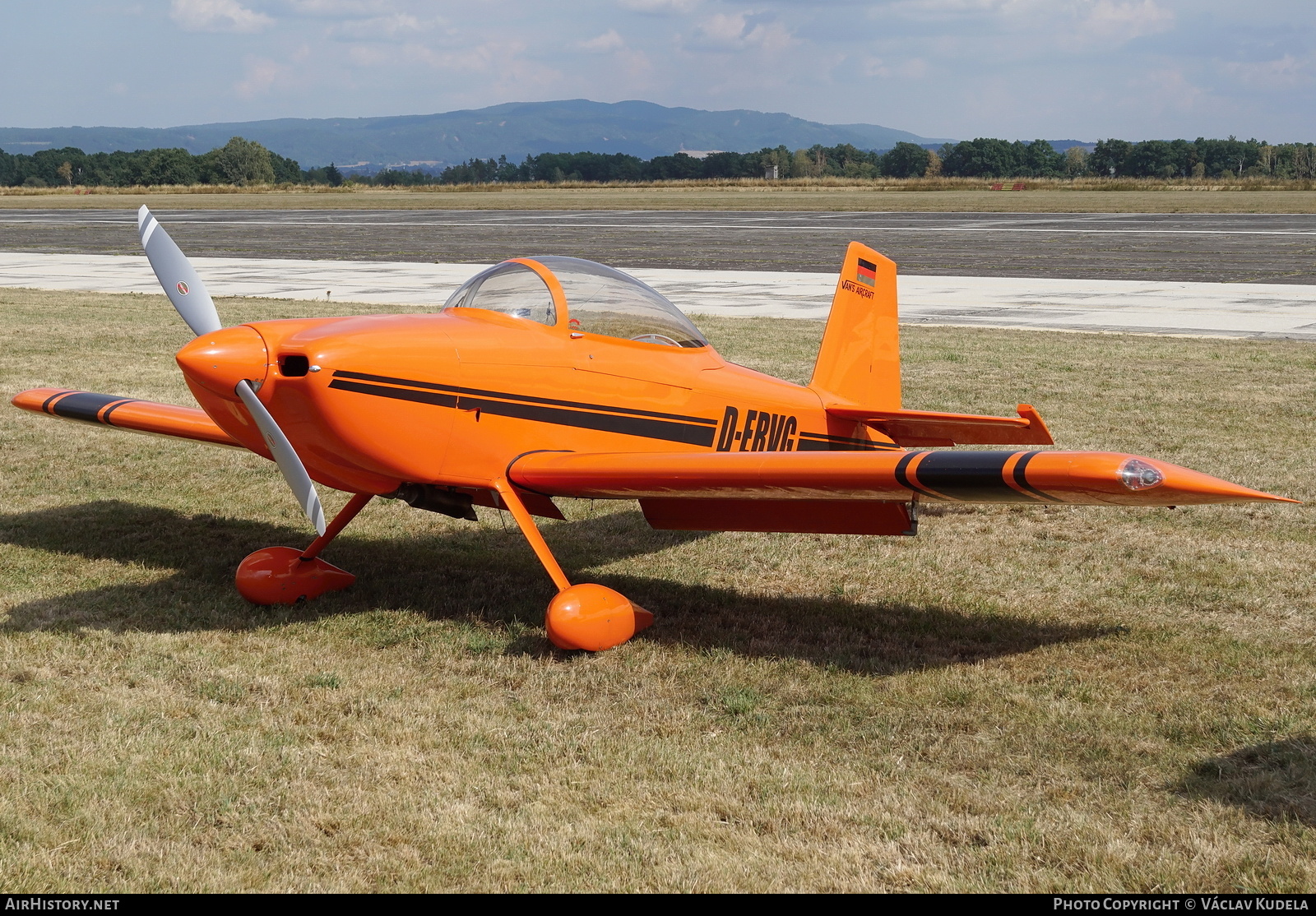 Aircraft Photo of D-ERVG | Van's RV-8 | AirHistory.net #796540