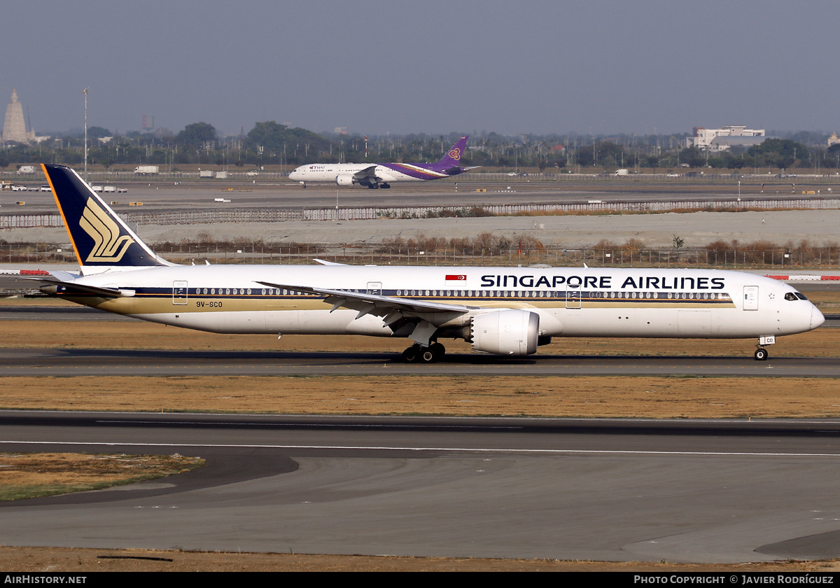 Aircraft Photo of 9V-SCO | Boeing 787-10 Dreamliner | Singapore Airlines | AirHistory.net #796559