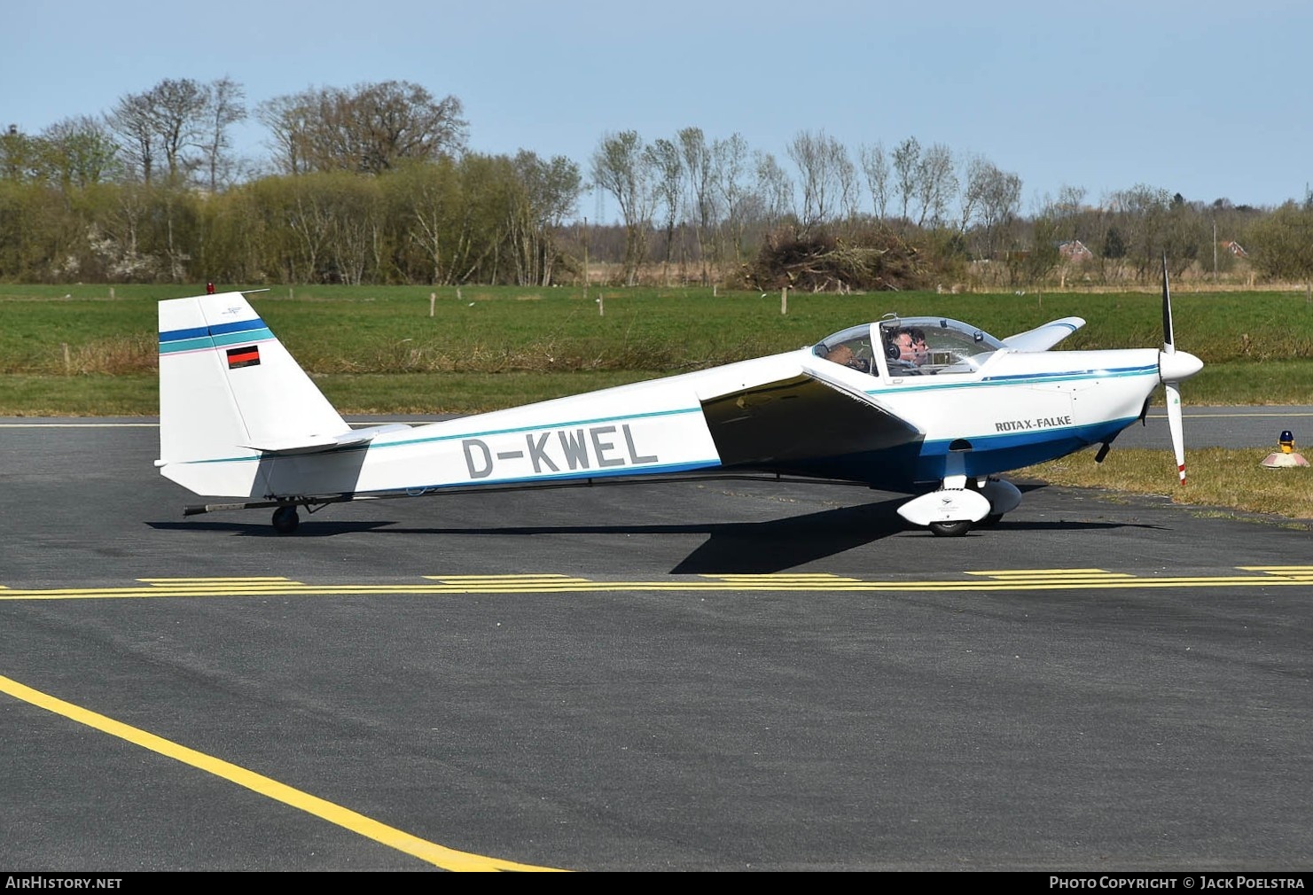 Aircraft Photo of D-KWEL | Scheibe SF-25C Rotax Falke | AirHistory.net #796688